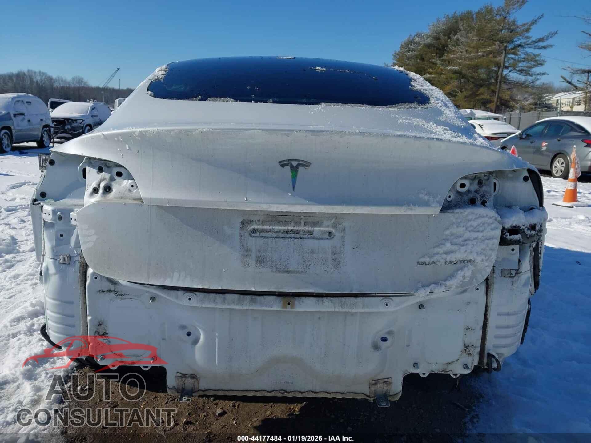 TESLA MODEL 3 2021 - 5YJ3E1EB9MF855382