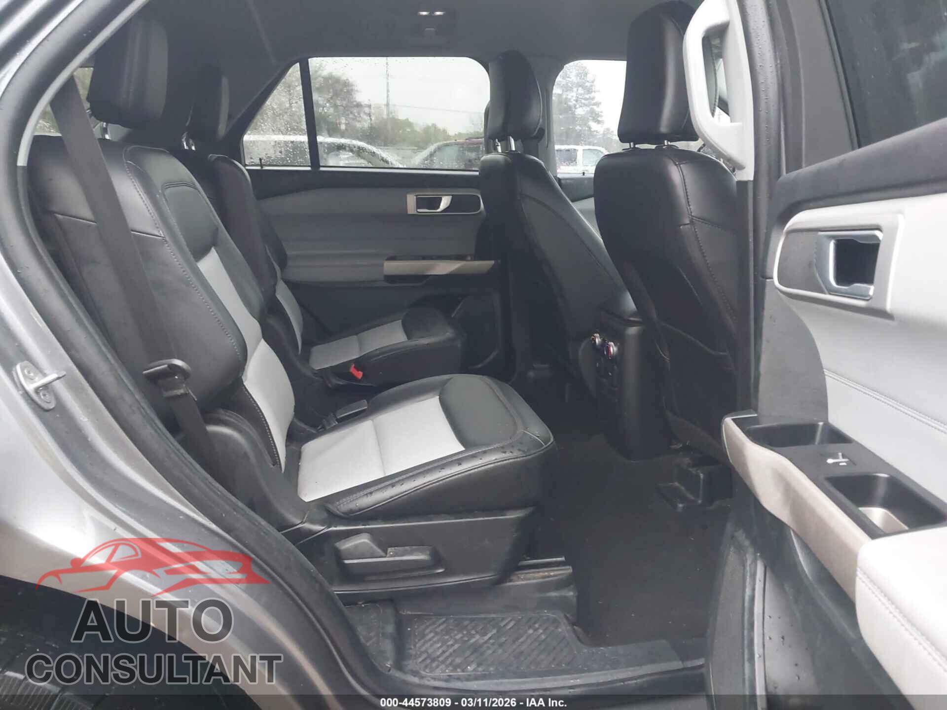 FORD EXPLORER 2023 - 1FMSK7DH5PGB79600