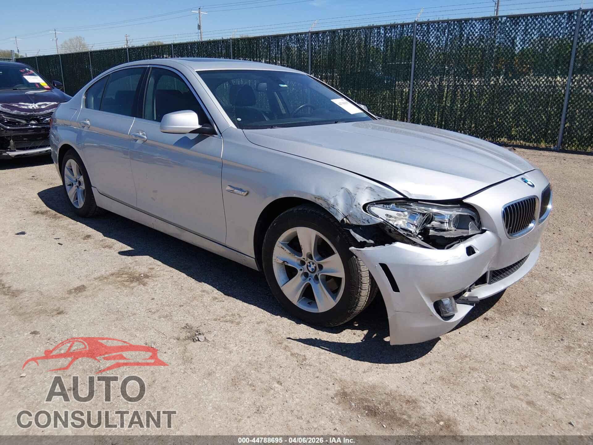 BMW 528I 2013 - WBAXH5C54DD106510