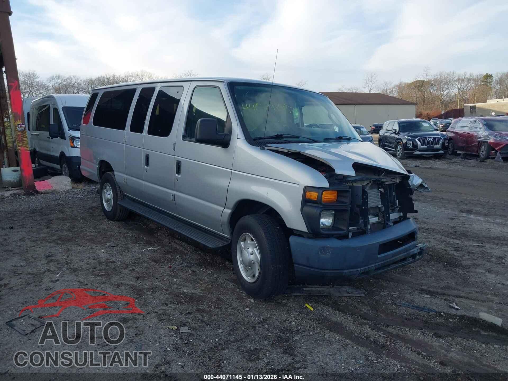 FORD E-350 SUPER DUTY 2014 - 1FBSS3BL8EDB04879