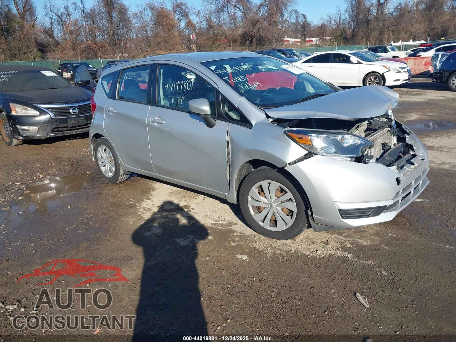 NISSAN VERSA NOTE 2017 - 3N1CE2CP9HL379505