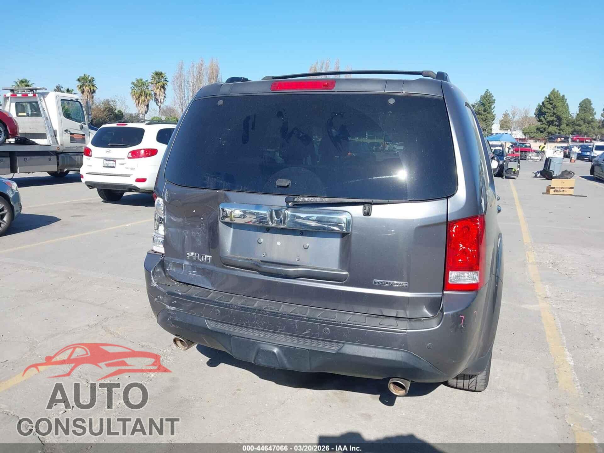 HONDA PILOT 2013 - 5FNYF3H90DB023534
