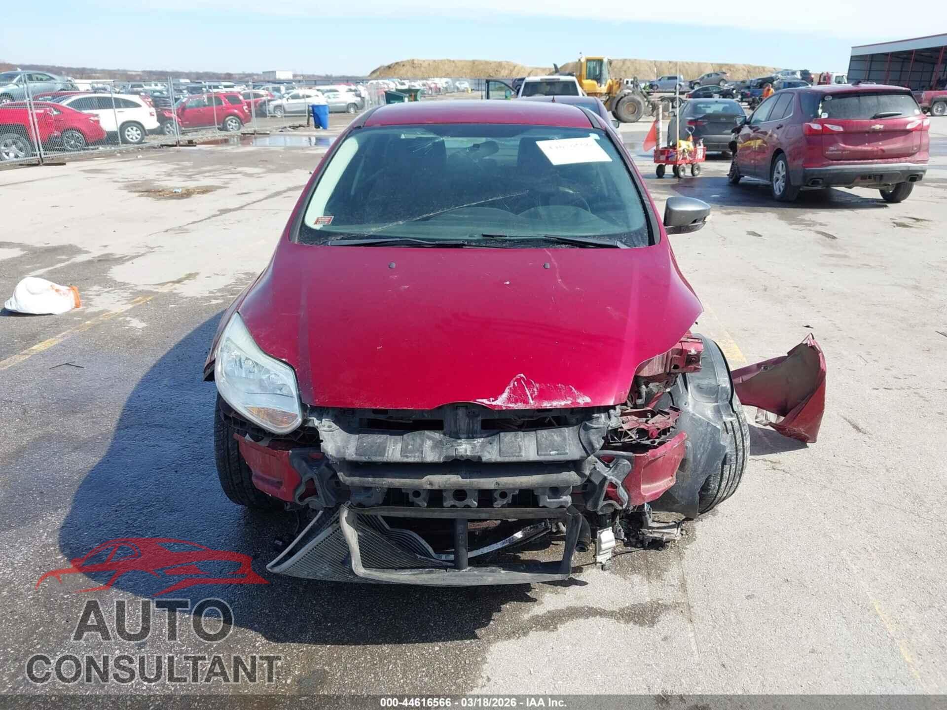 FORD FOCUS 2013 - 1FADP3F24DL204110