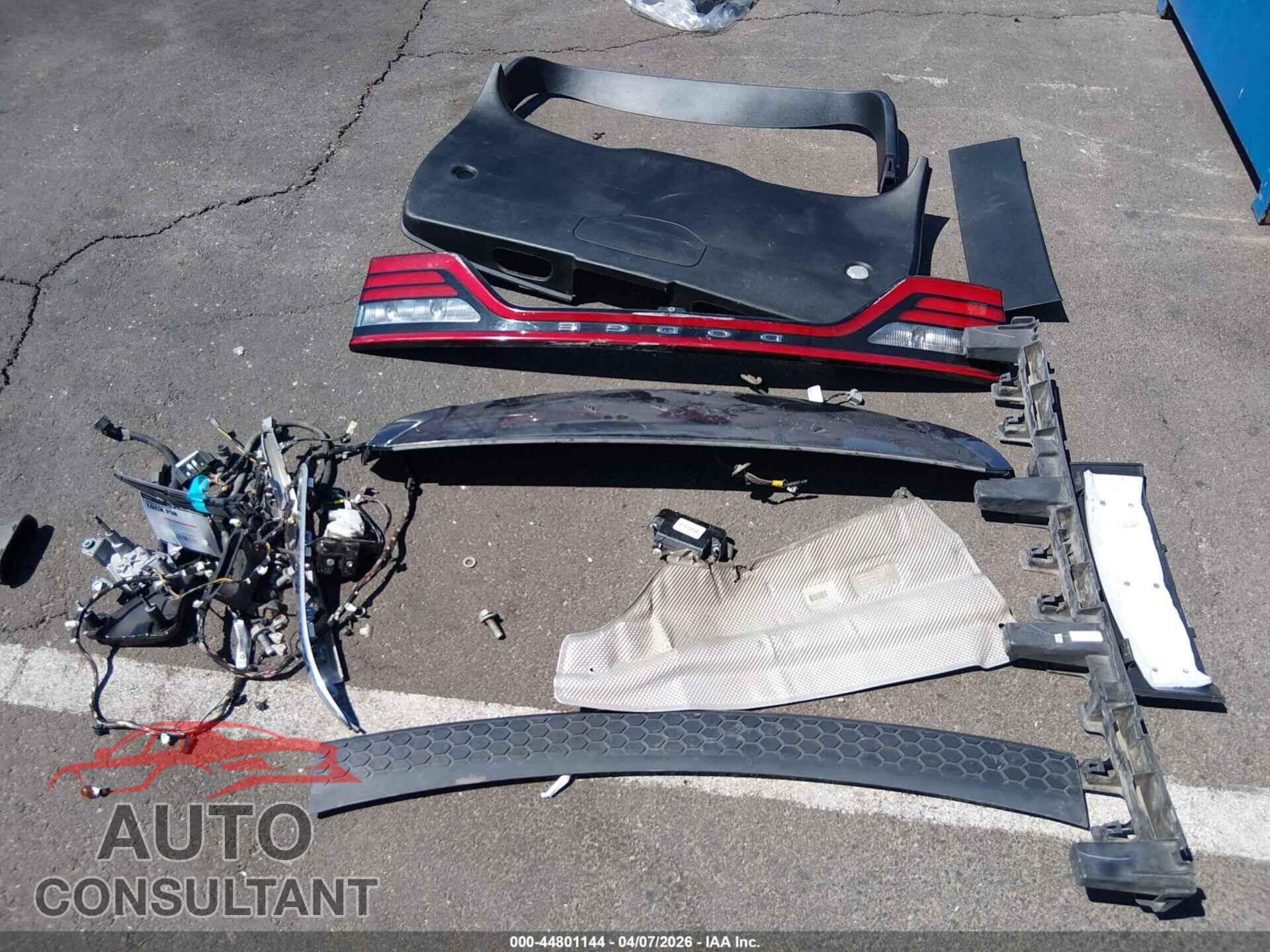 DODGE DURANGO 2015 - 1C4RDJAG8FC236609