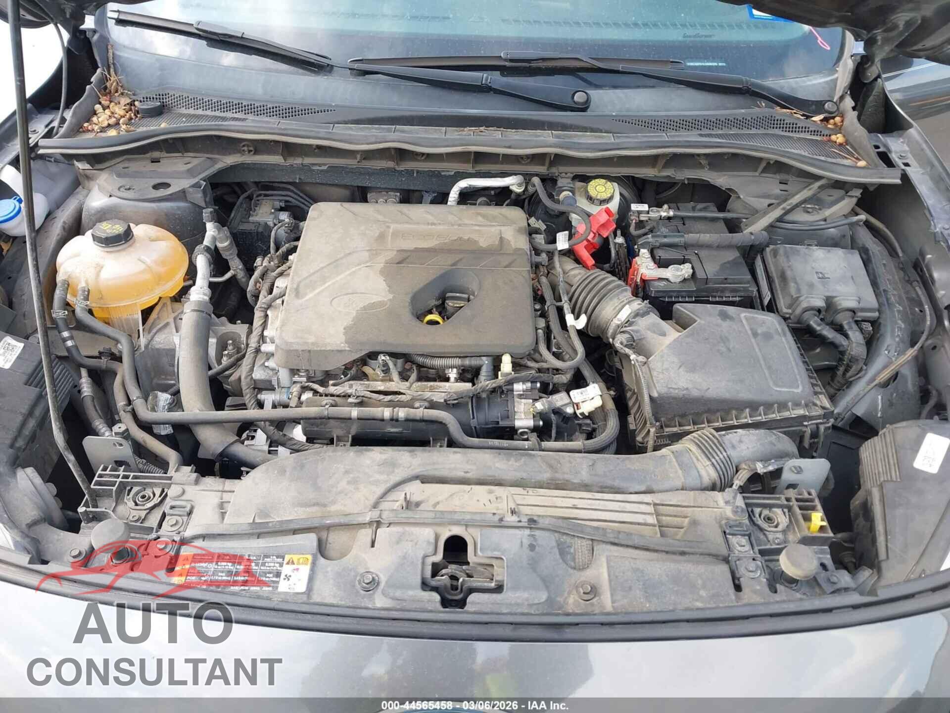 FORD ESCAPE 2020 - 1FMCU0F61LUA06329