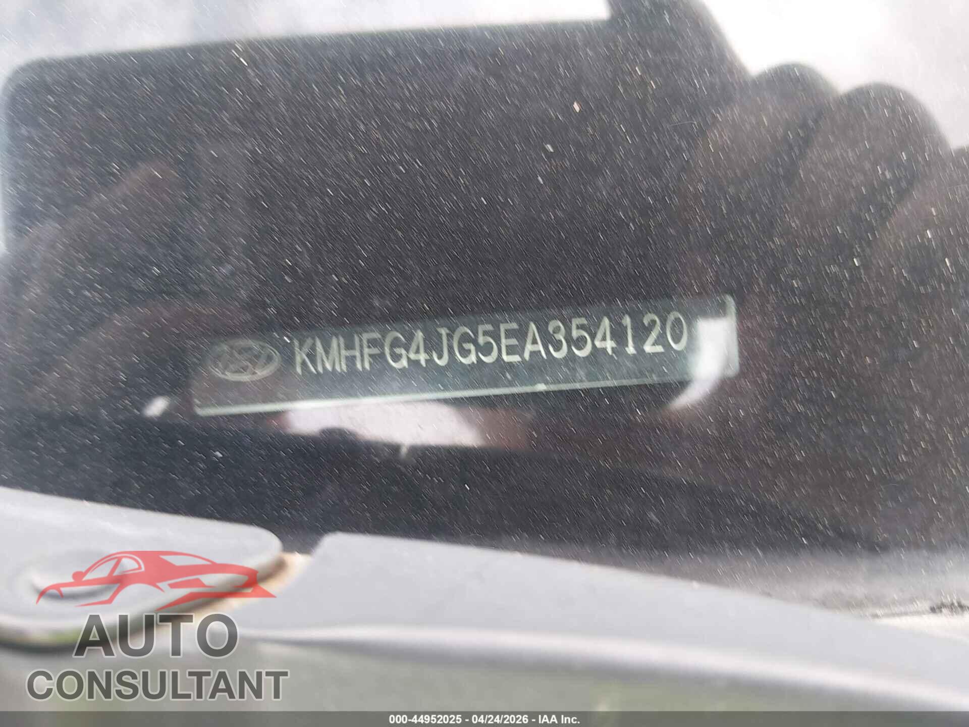 HYUNDAI AZERA 2014 - KMHFG4JG5EA354120