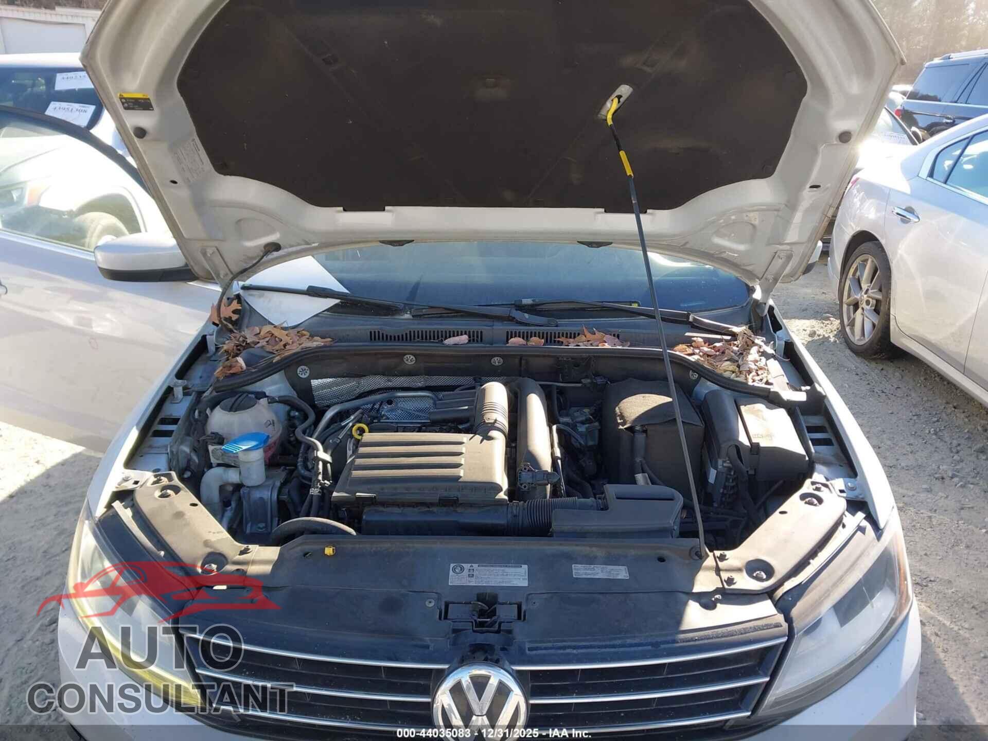 VOLKSWAGEN JETTA 2017 - 3VW2B7AJ6HM359636
