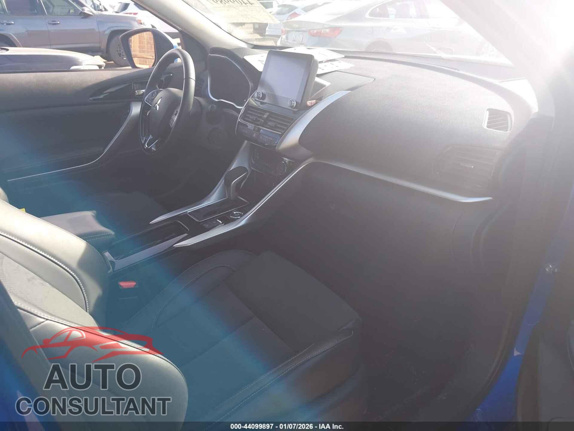 MITSUBISHI ECLIPSE CROSS 2025 - JA4ATWAA1SZ010969