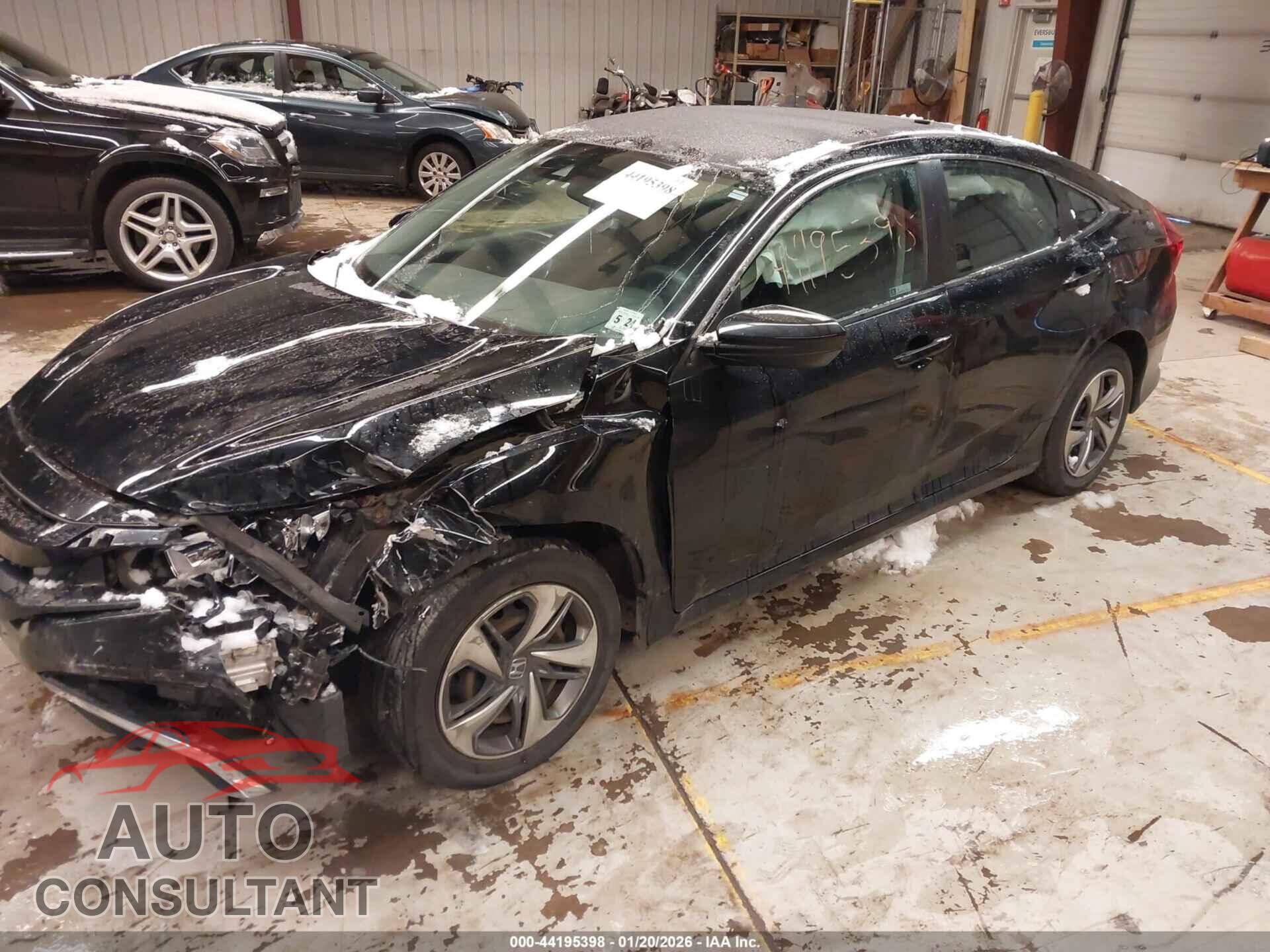 HONDA CIVIC 2019 - 2HGFC2F64KH550018