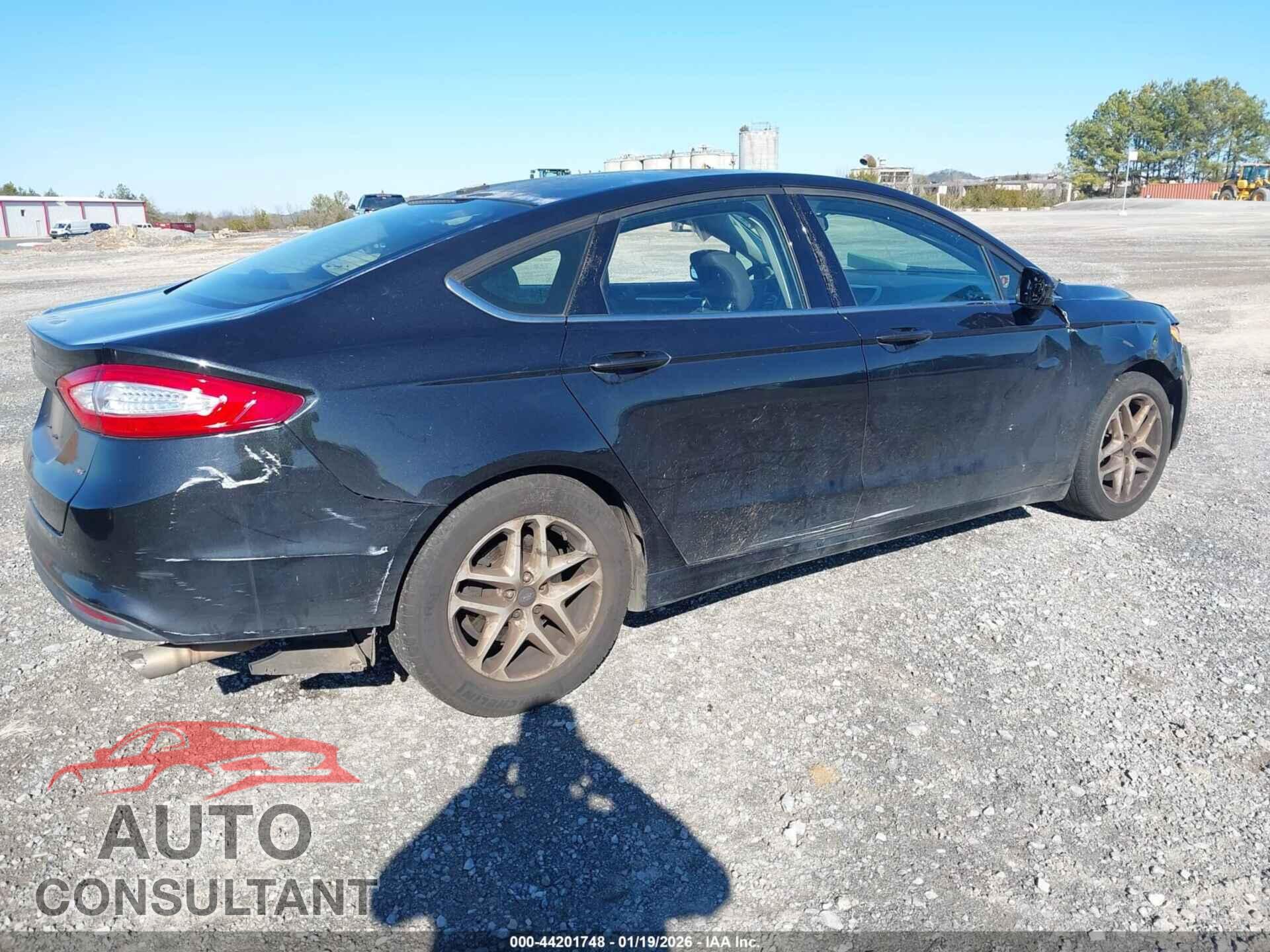 FORD FUSION 2014 - 1FA6P0H73E5374450
