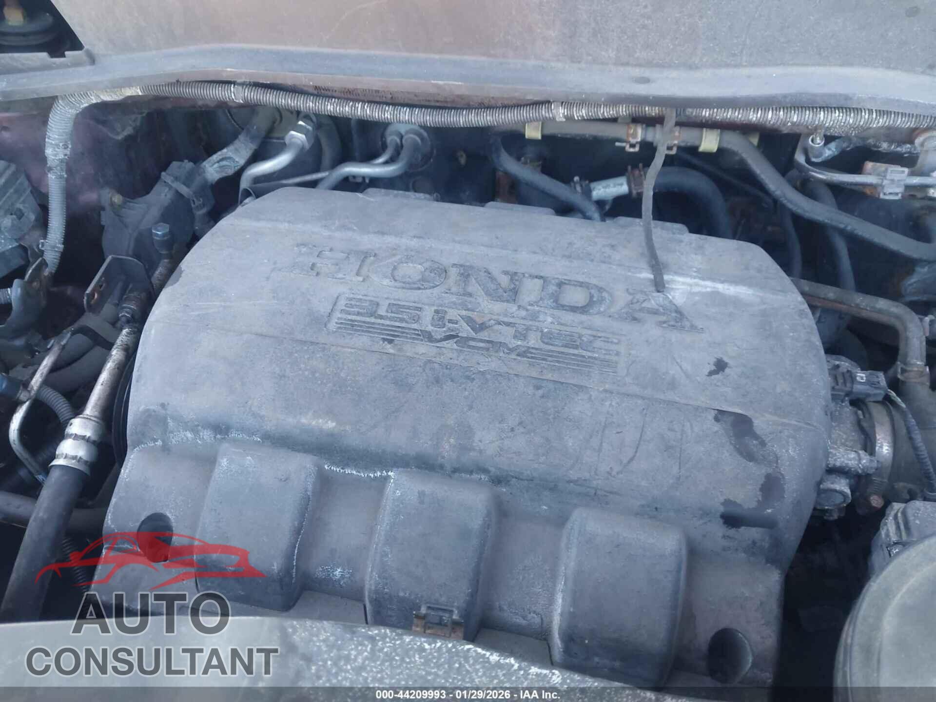 HONDA PILOT 2011 - 5FNYF4H61BB082536