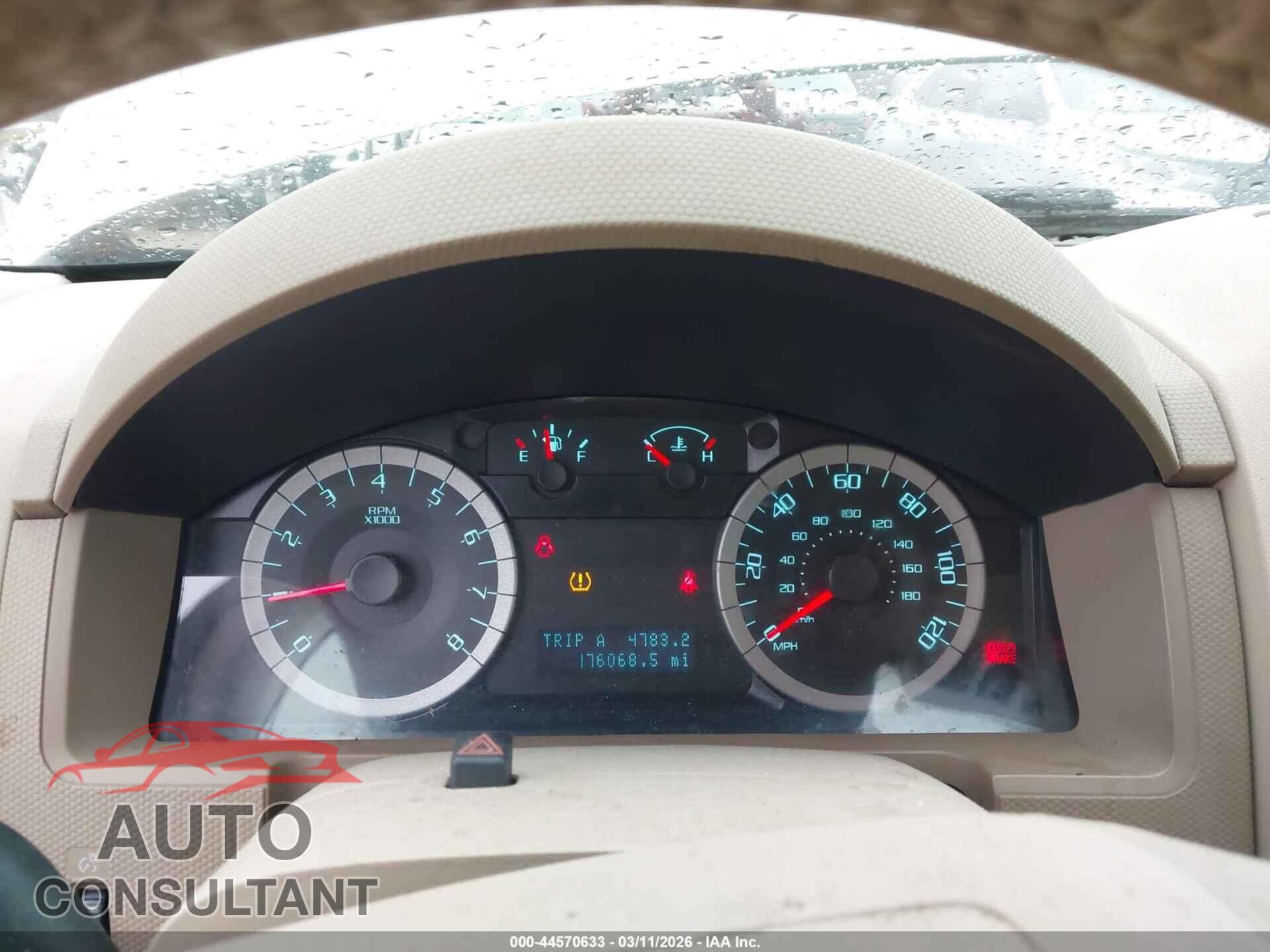 FORD ESCAPE 2010 - 1FMCU9DG2AKD43293