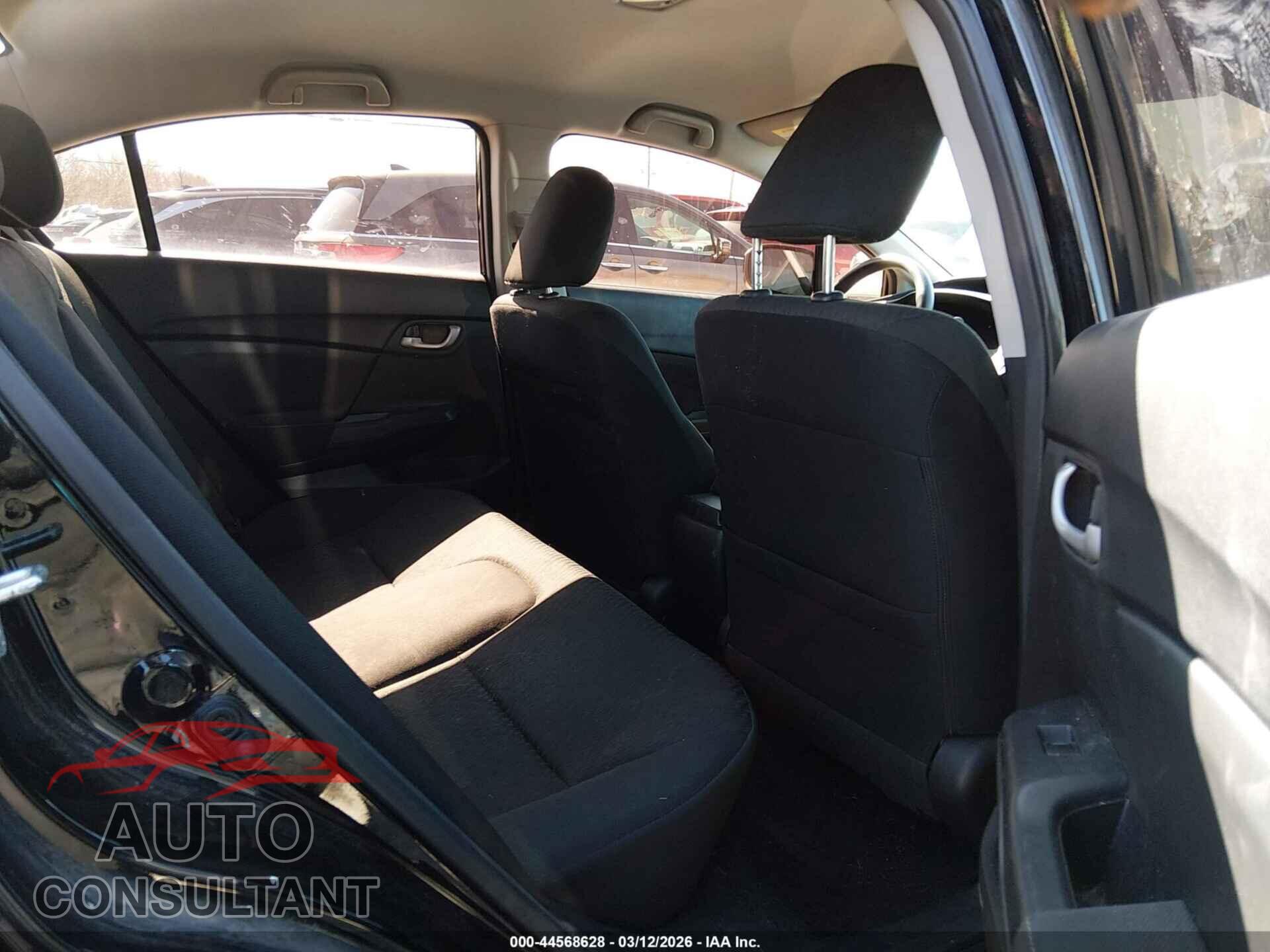 HONDA CIVIC 2015 - 19XFB2F51FE083120