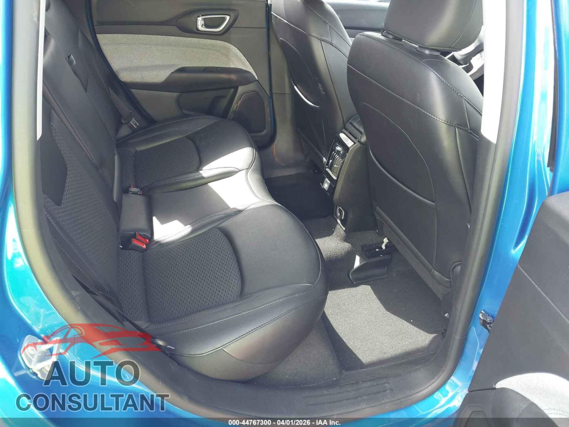 JEEP COMPASS 2022 - 3C4NJDBB0NT130623