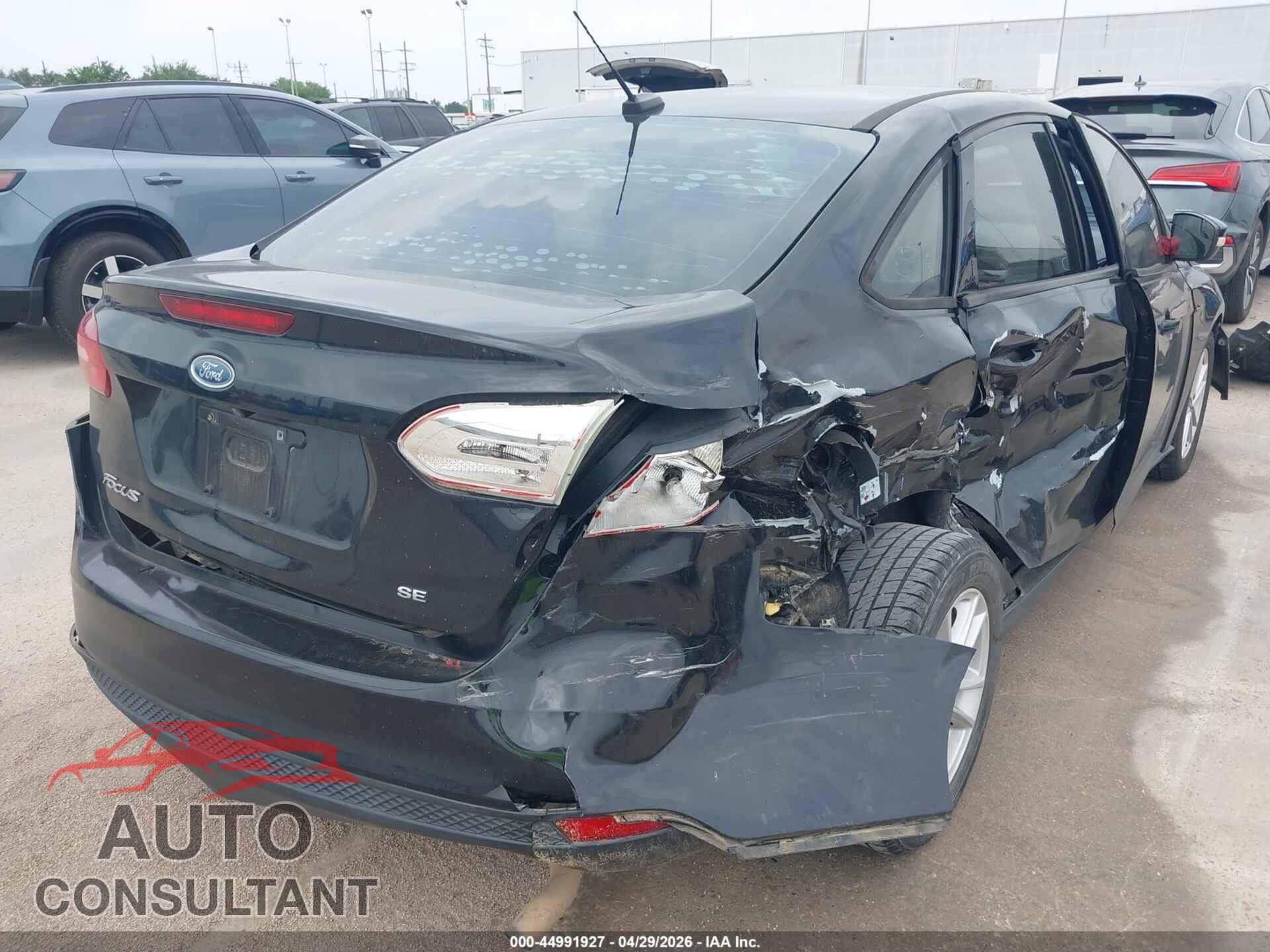 FORD FOCUS 2017 - 1FADP3F24HL262126