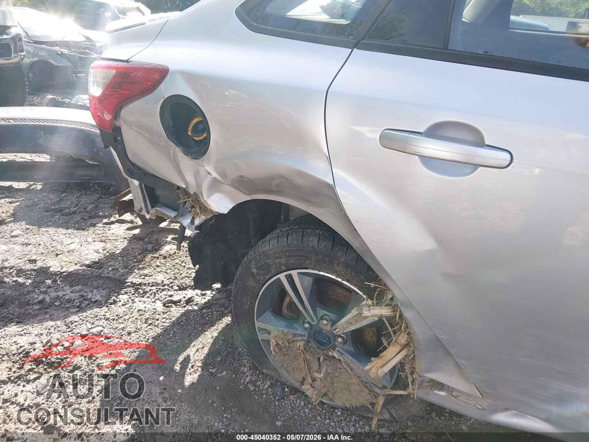 FORD FOCUS 2014 - 1FADP3F28EL200630