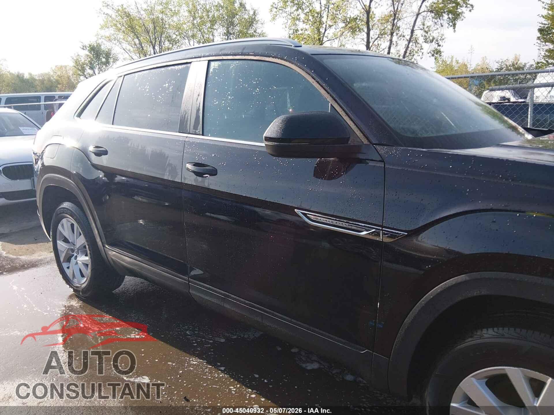 VOLKSWAGEN ATLAS CROSS SPORT 2021 - 1V2AC2CA8MC237799