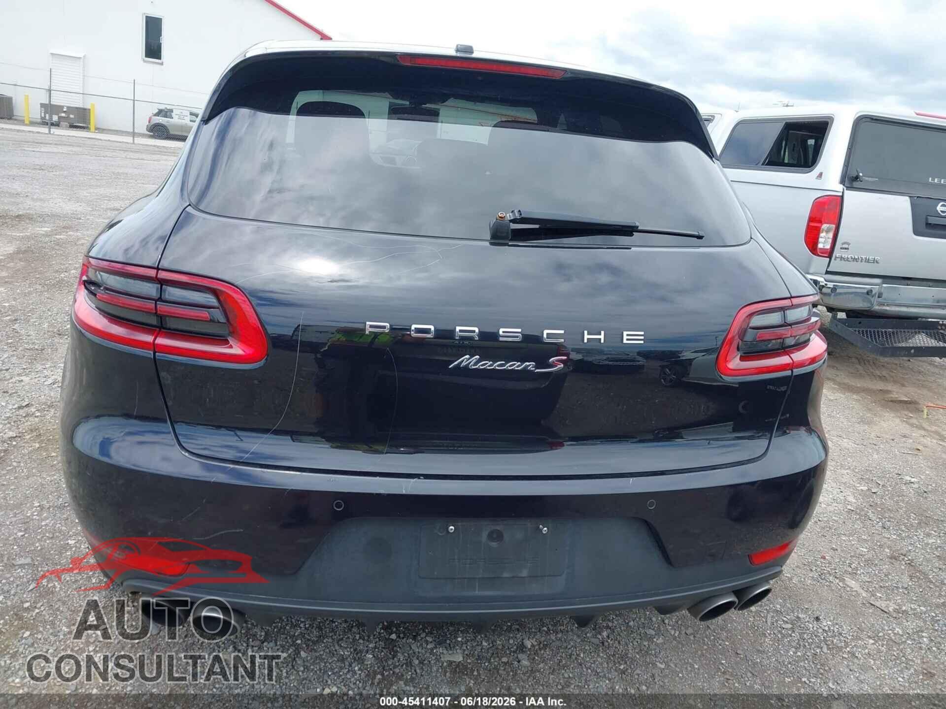 PORSCHE MACAN 2016 - WP1AB2A58GLB40227