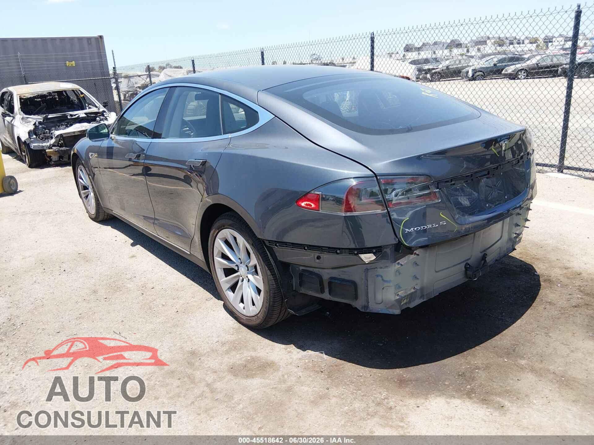 TESLA MODEL S 2016 - 5YJSA1E19GF135681