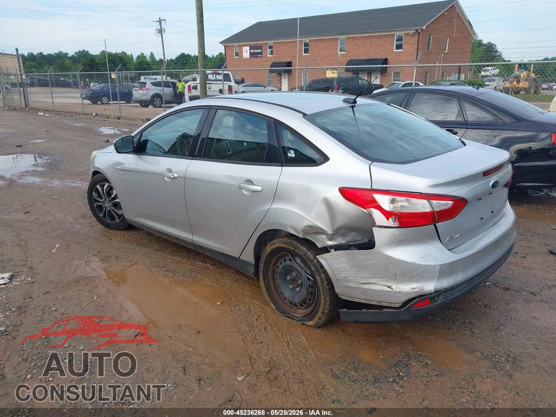 FORD FOCUS 2012 - 1FAHP3F27CL217076