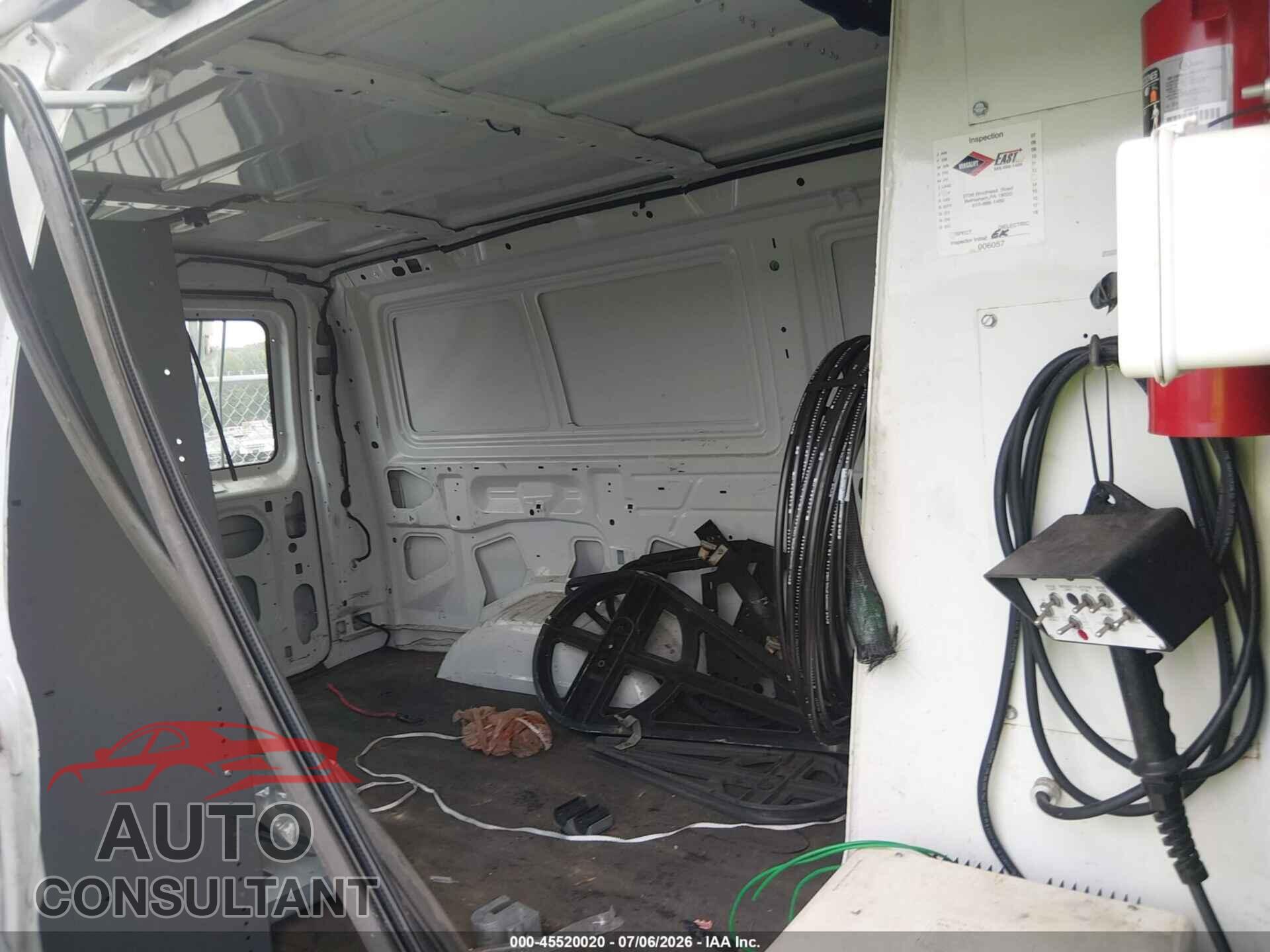 FORD E-350 SUPER DUTY 2012 - 1FTSE3EL5CDB28570