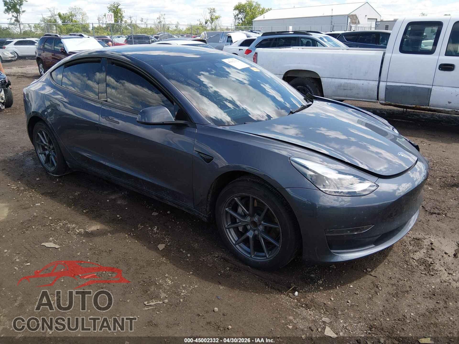 TESLA MODEL 3 2023 - 5YJ3E1EA9PF661706