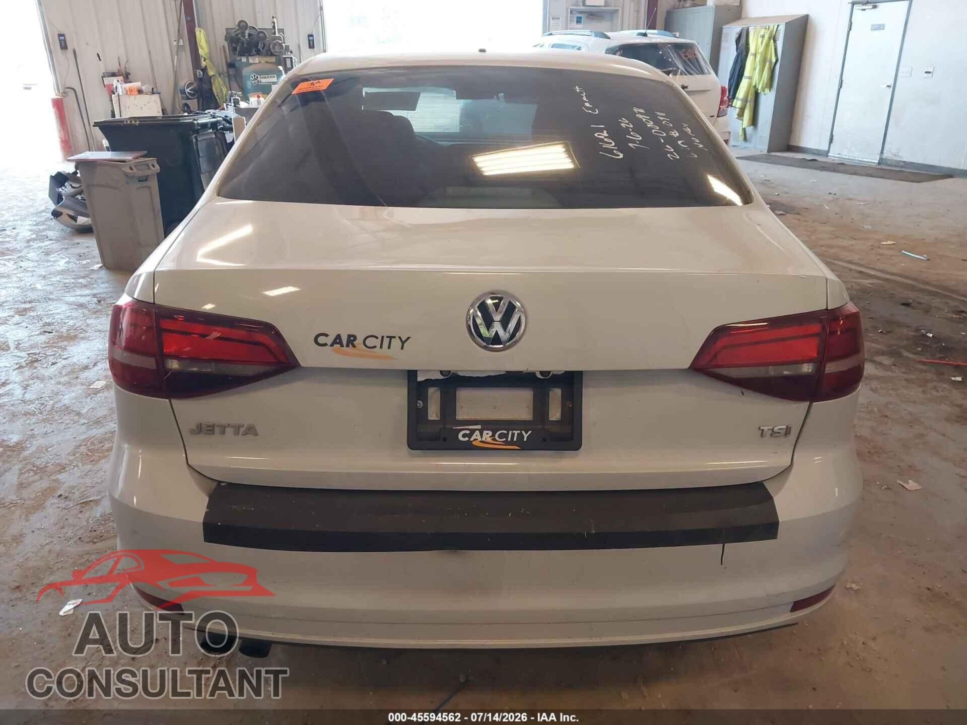 VOLKSWAGEN JETTA 2017 - 3VW2B7AJ1HM350911