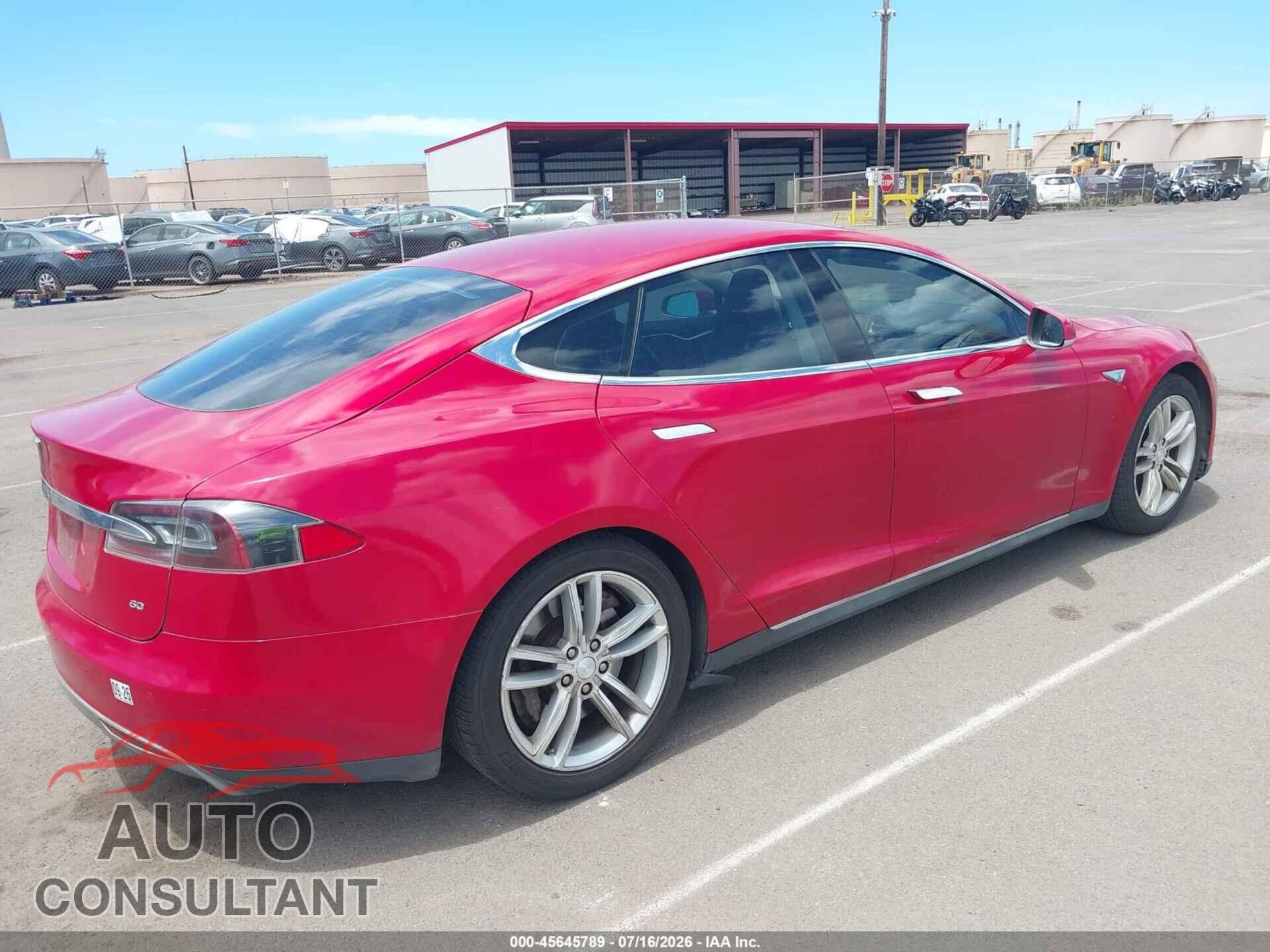 TESLA MODEL S 2014 - 5YJSA1S19EFP38695