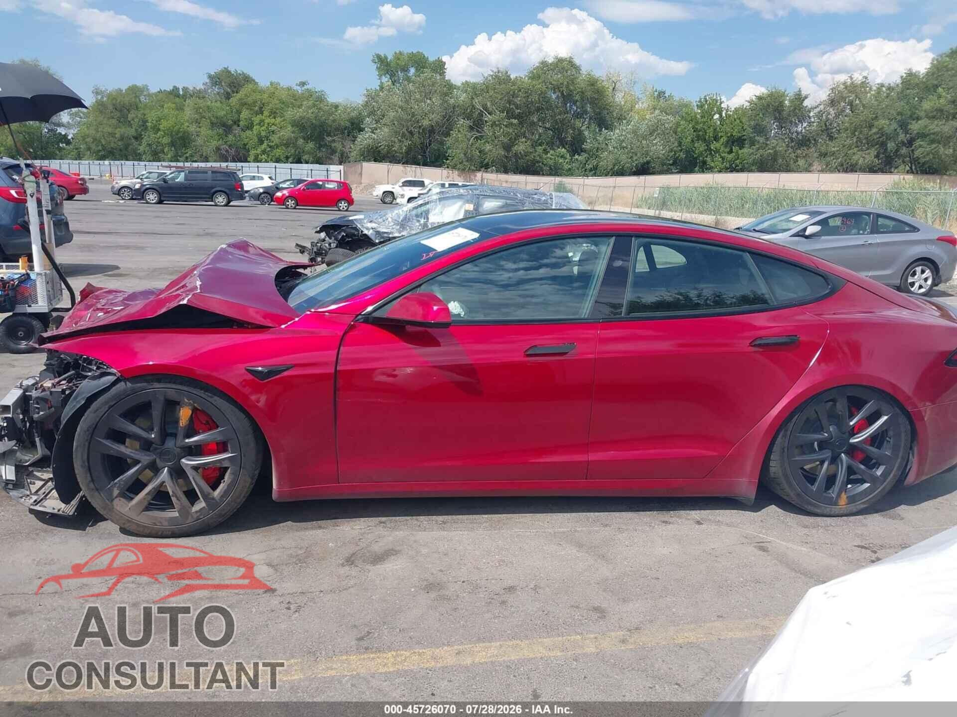 TESLA MODEL S 2023 - 5YJSA1E63PF524831