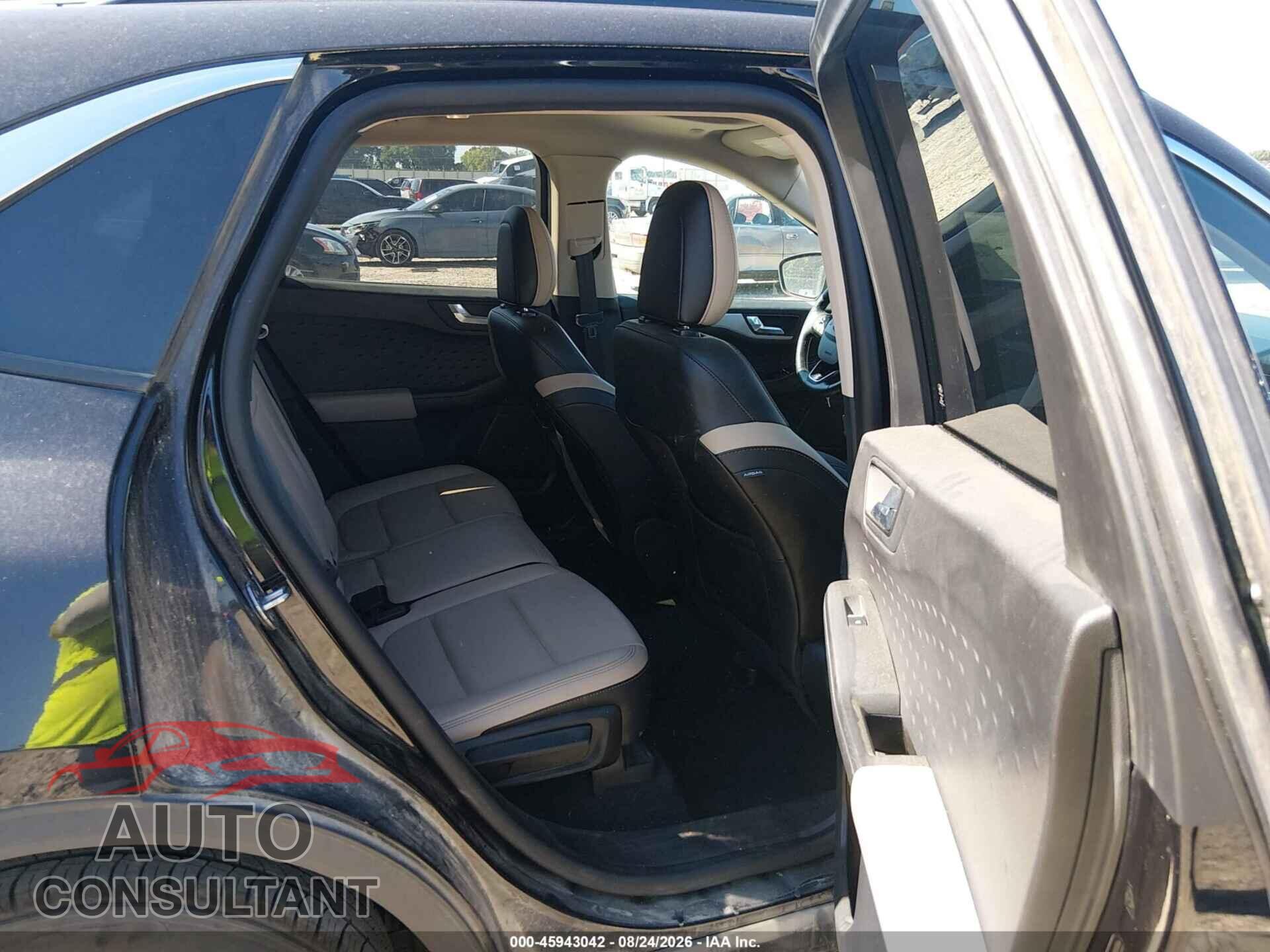 FORD ESCAPE 2020 - 1FMCU0H67LUA24461