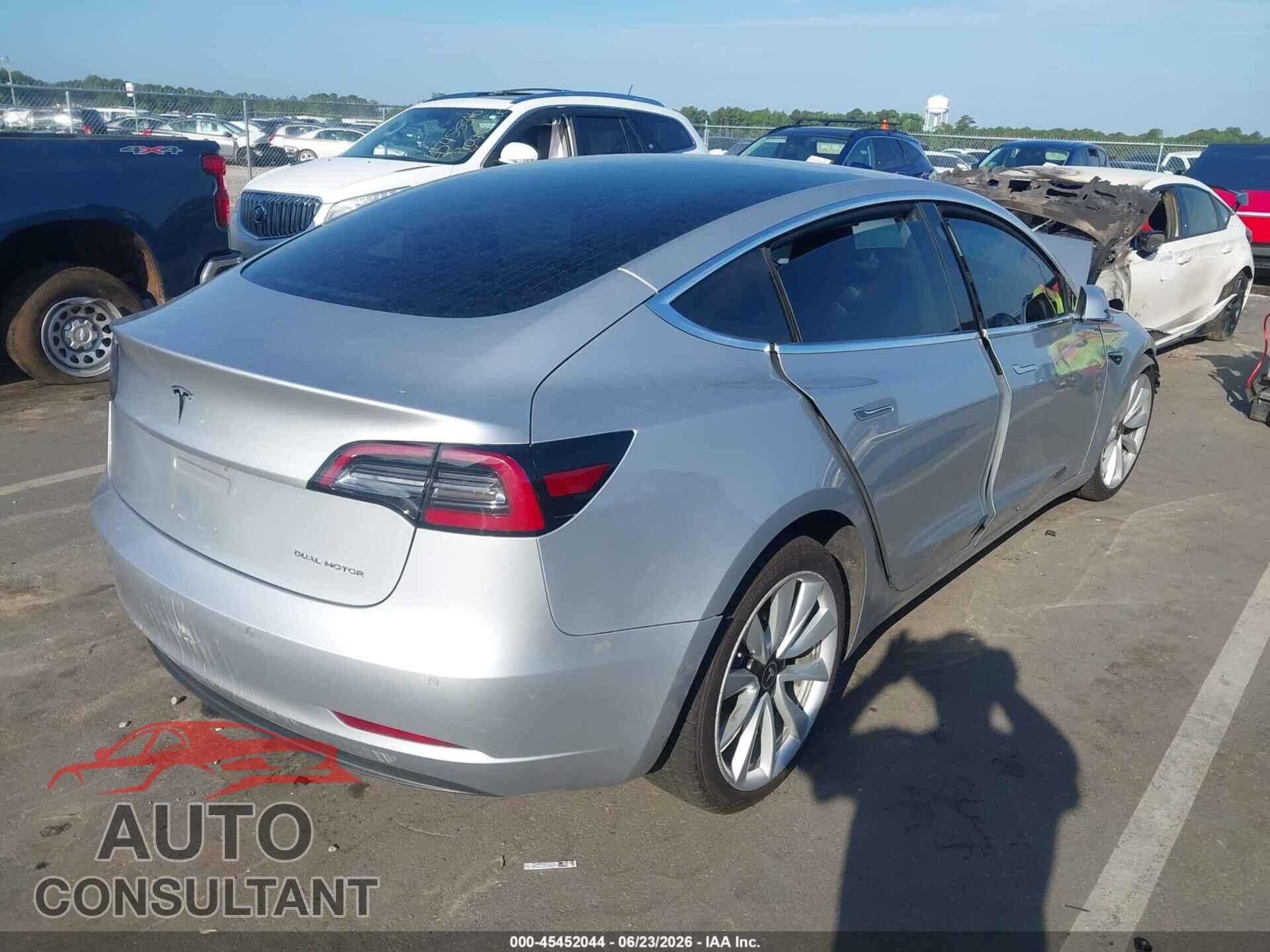 TESLA MODEL 3 2018 - 5YJ3E1EB9JF116993