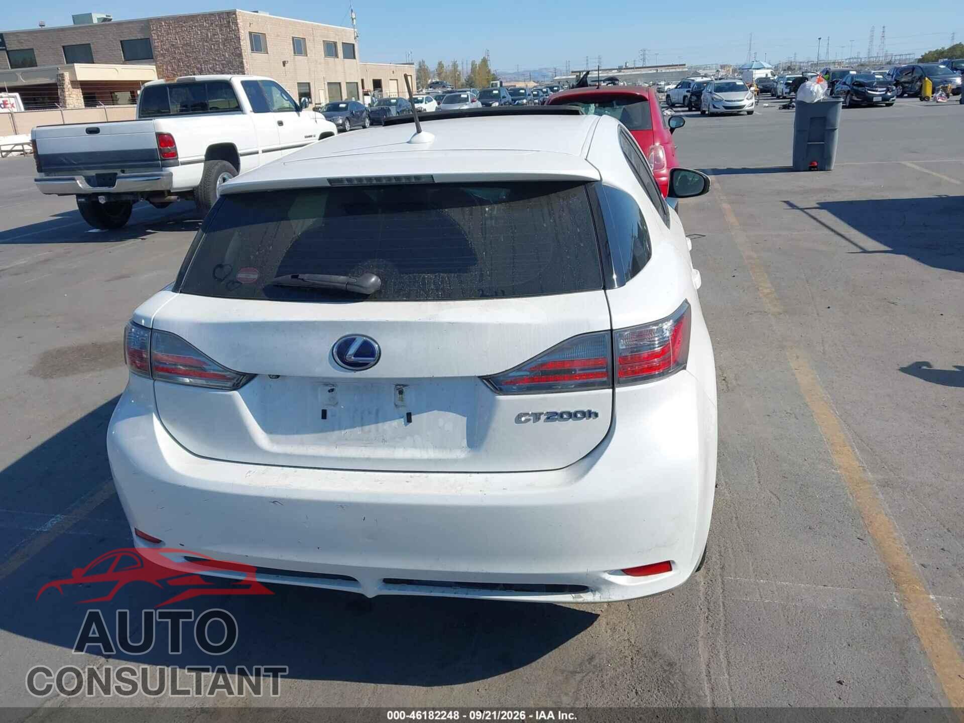 LEXUS CT 200H 2012 - JTHKD5BH2C2095035