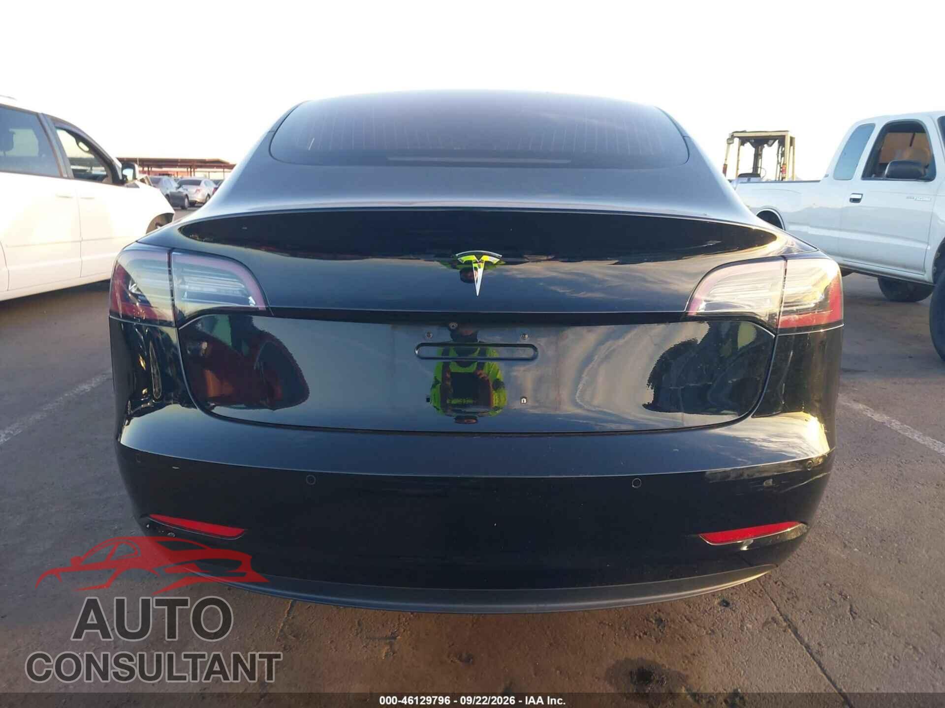 TESLA MODEL 3 2018 - 5YJ3E1EA2JF044493