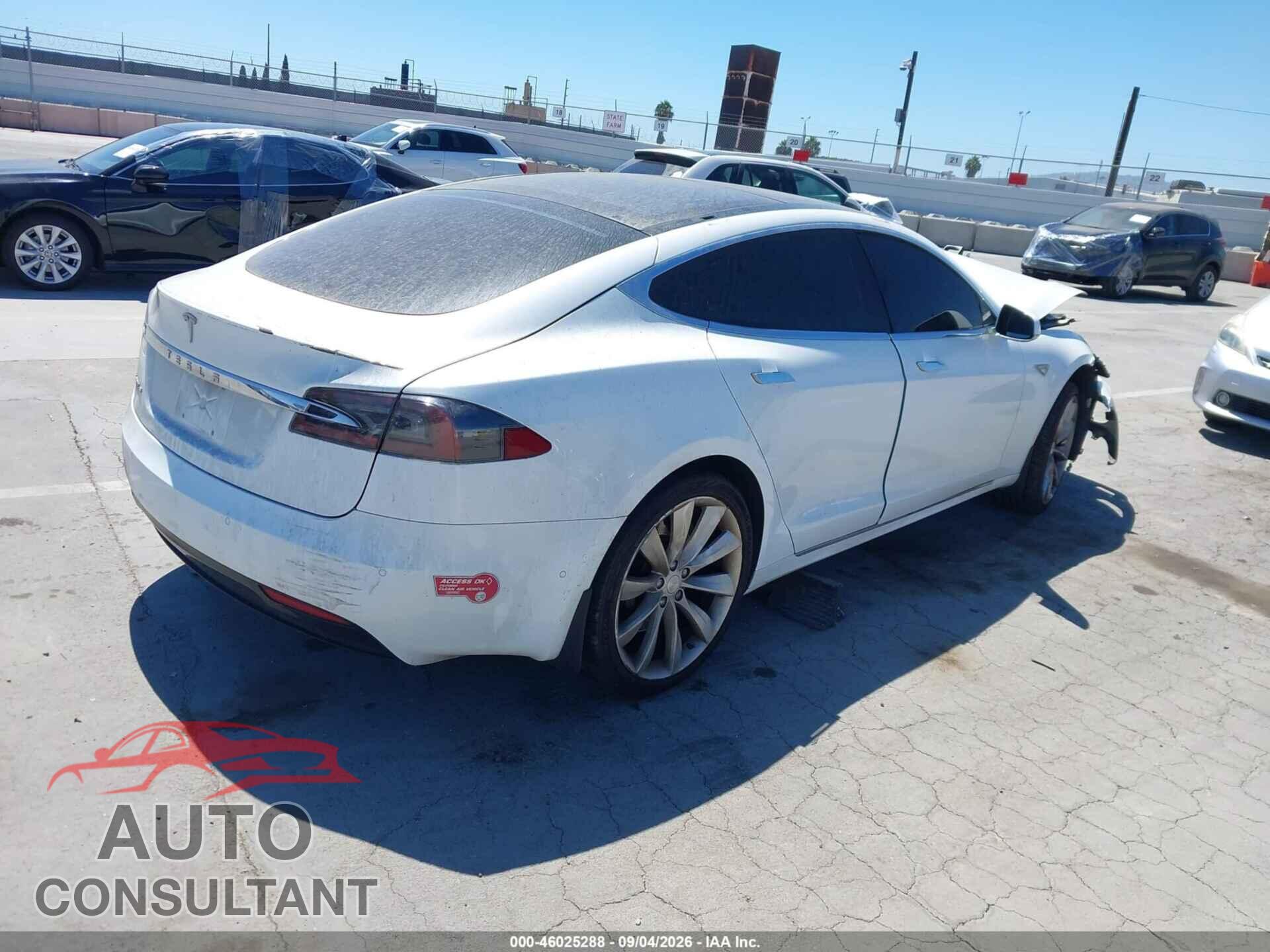 TESLA MODEL S 2016 - 5YJSA1E15GF159945