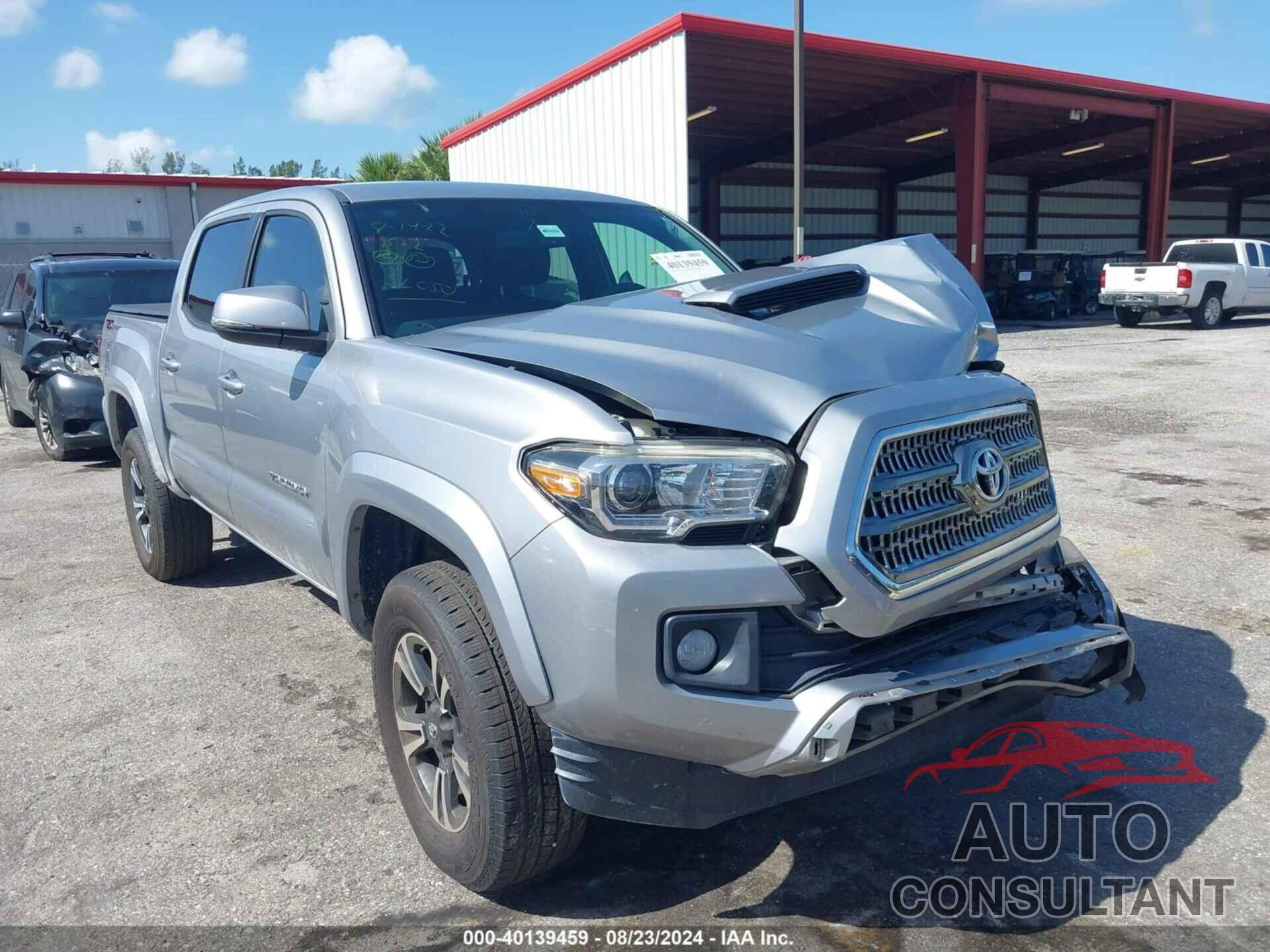 TOYOTA TACOMA 2017 - 5TFAZ5CN4HX040423