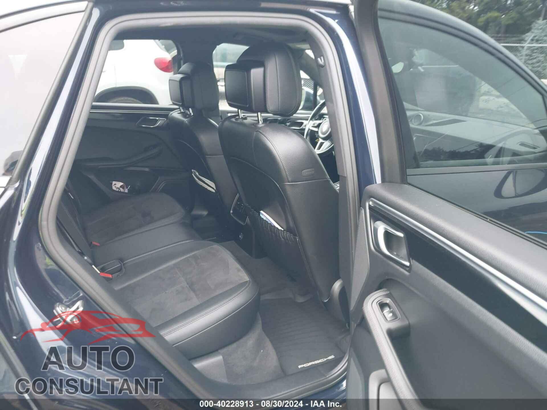 PORSCHE MACAN 2018 - WP1AA2A54JLB21054
