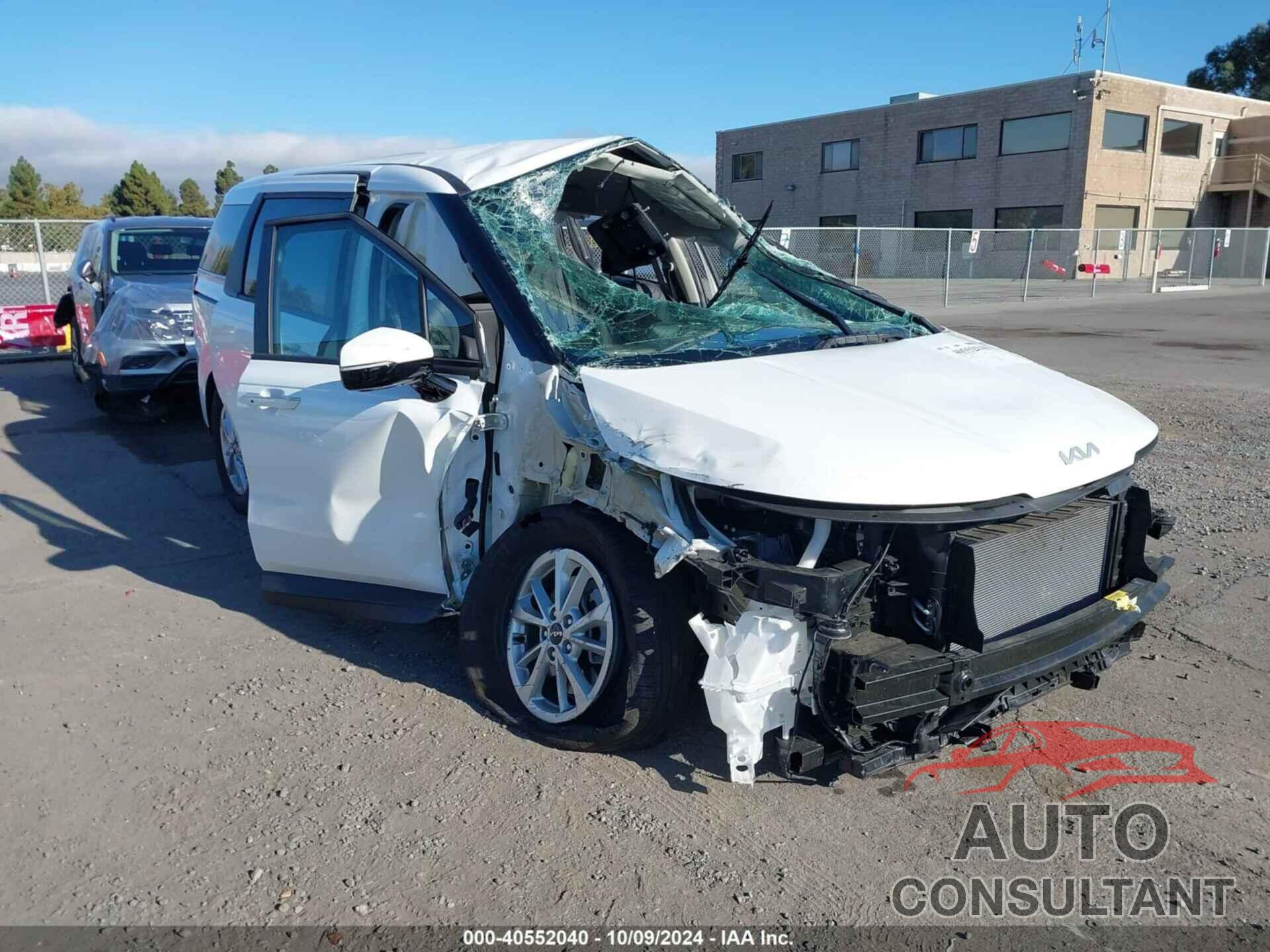 KIA CARNIVAL 2024 - KNDNB4H30R6385608