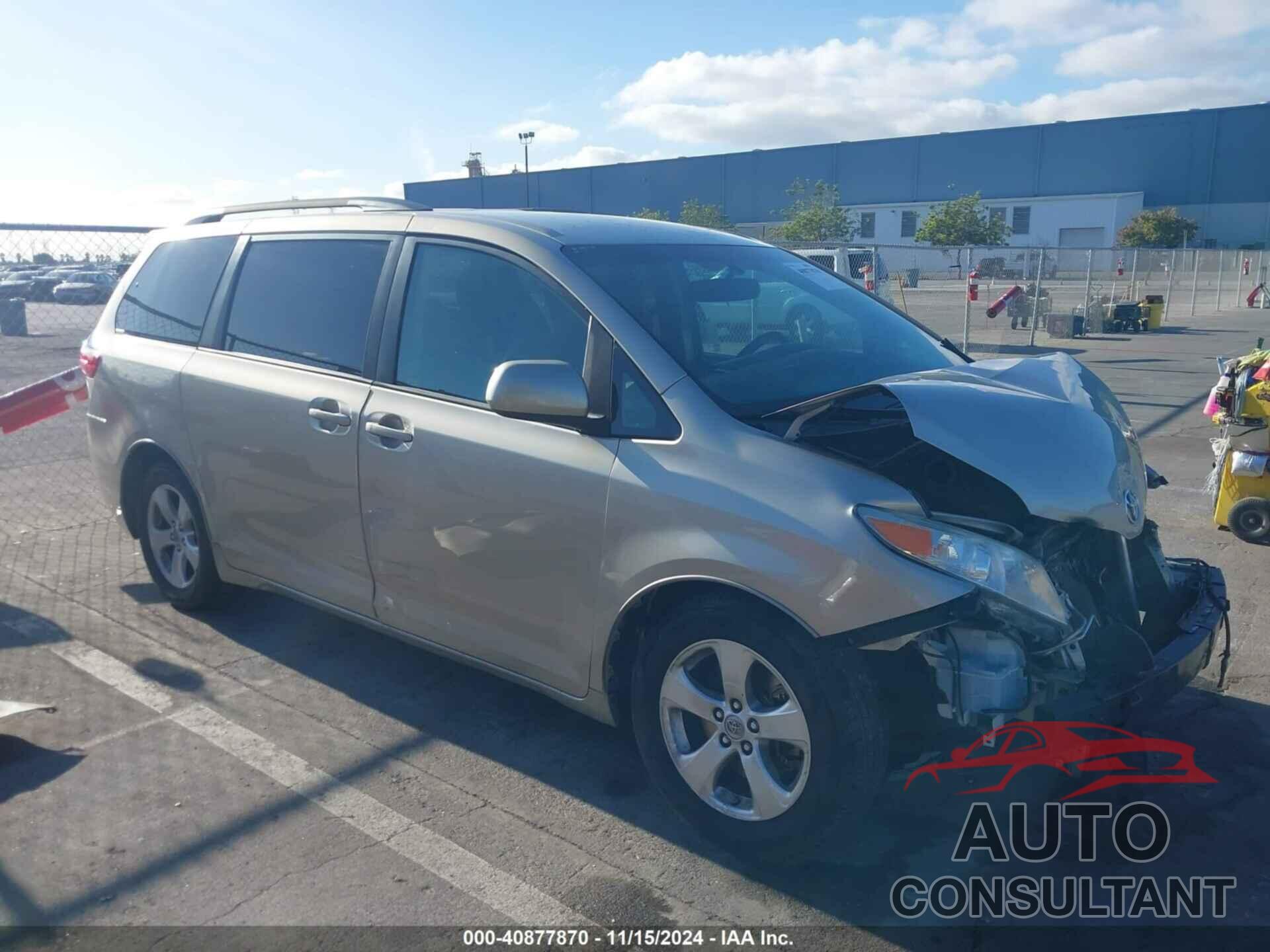 TOYOTA SIENNA 2016 - 5TDKK3DC3GS760892