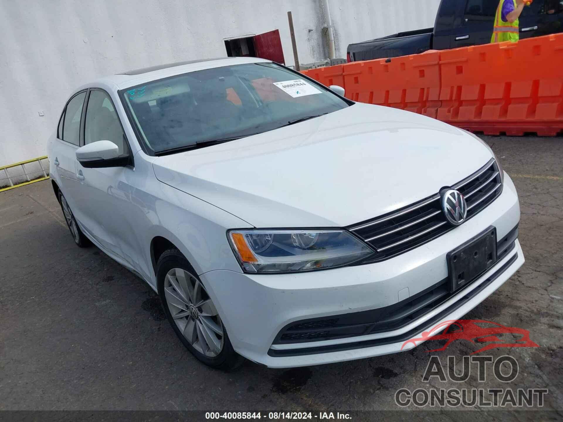 VOLKSWAGEN JETTA 2016 - 3VWD67AJ0GM339202