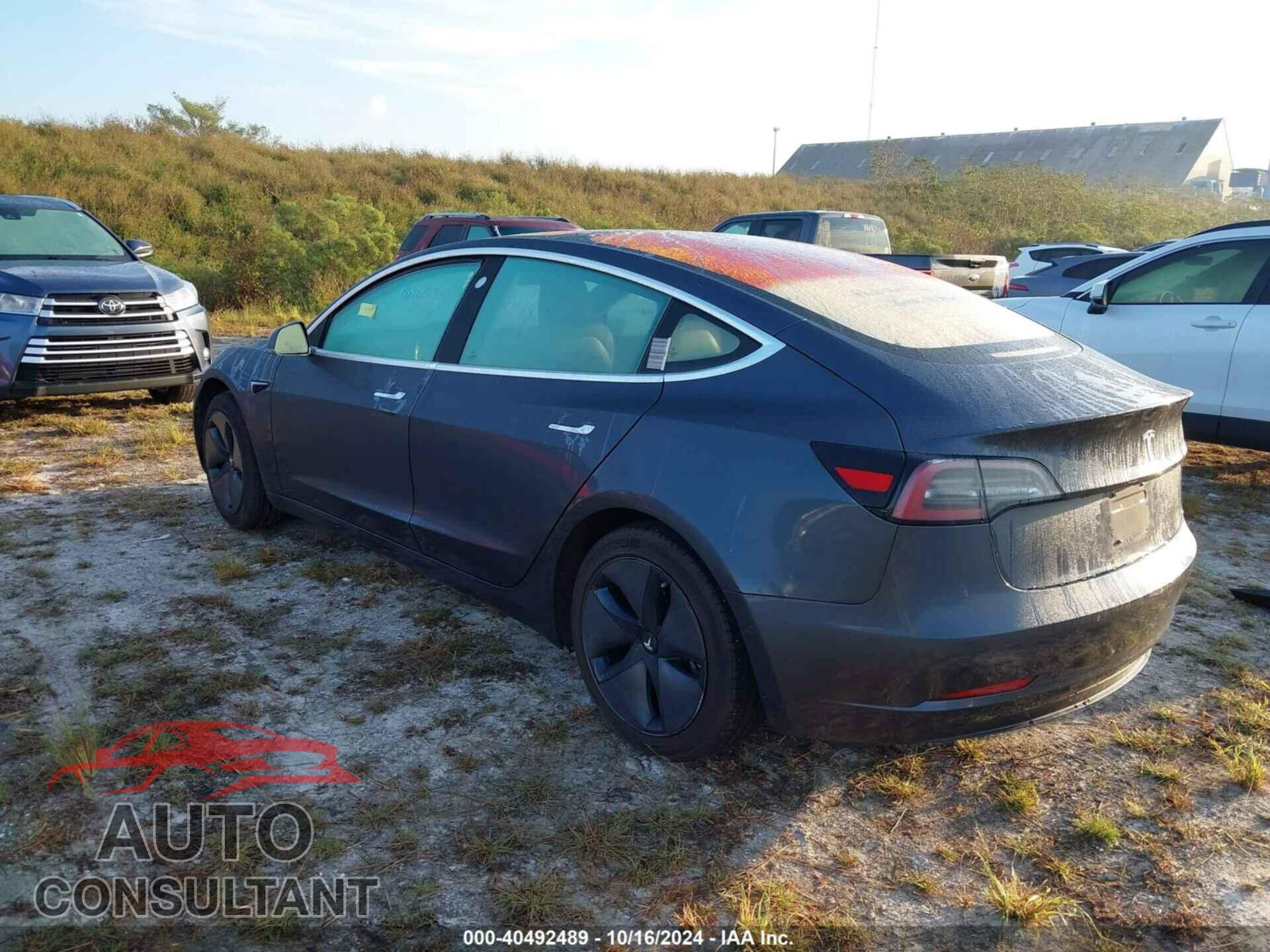 TESLA MODEL 3 2018 - 5YJ3E1EA6JF034579