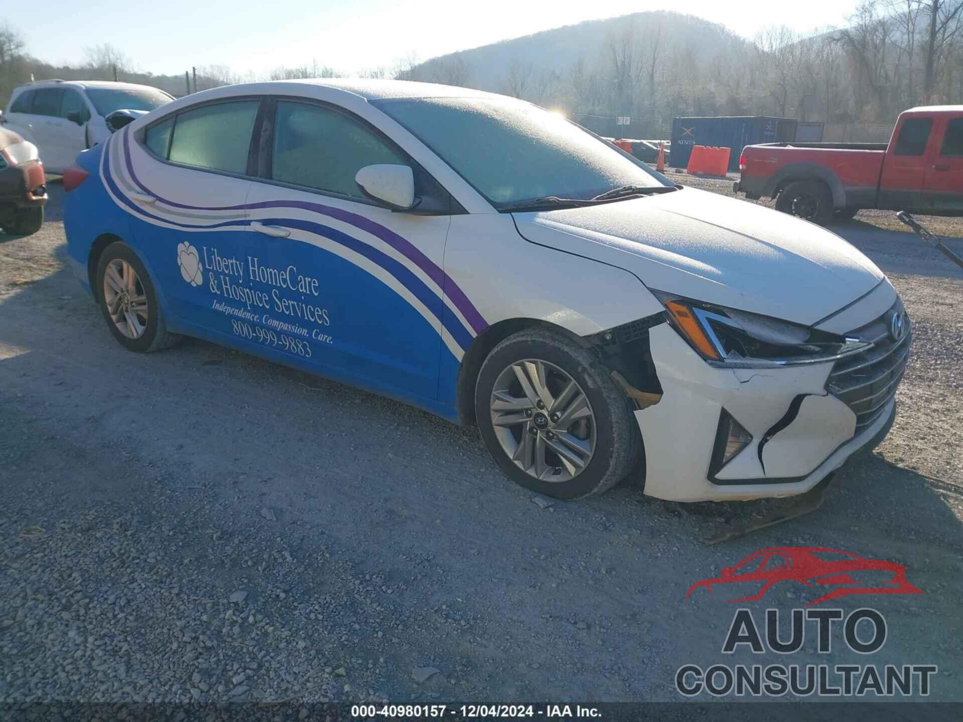 HYUNDAI ELANTRA 2020 - 5NPD84LF0LH597644