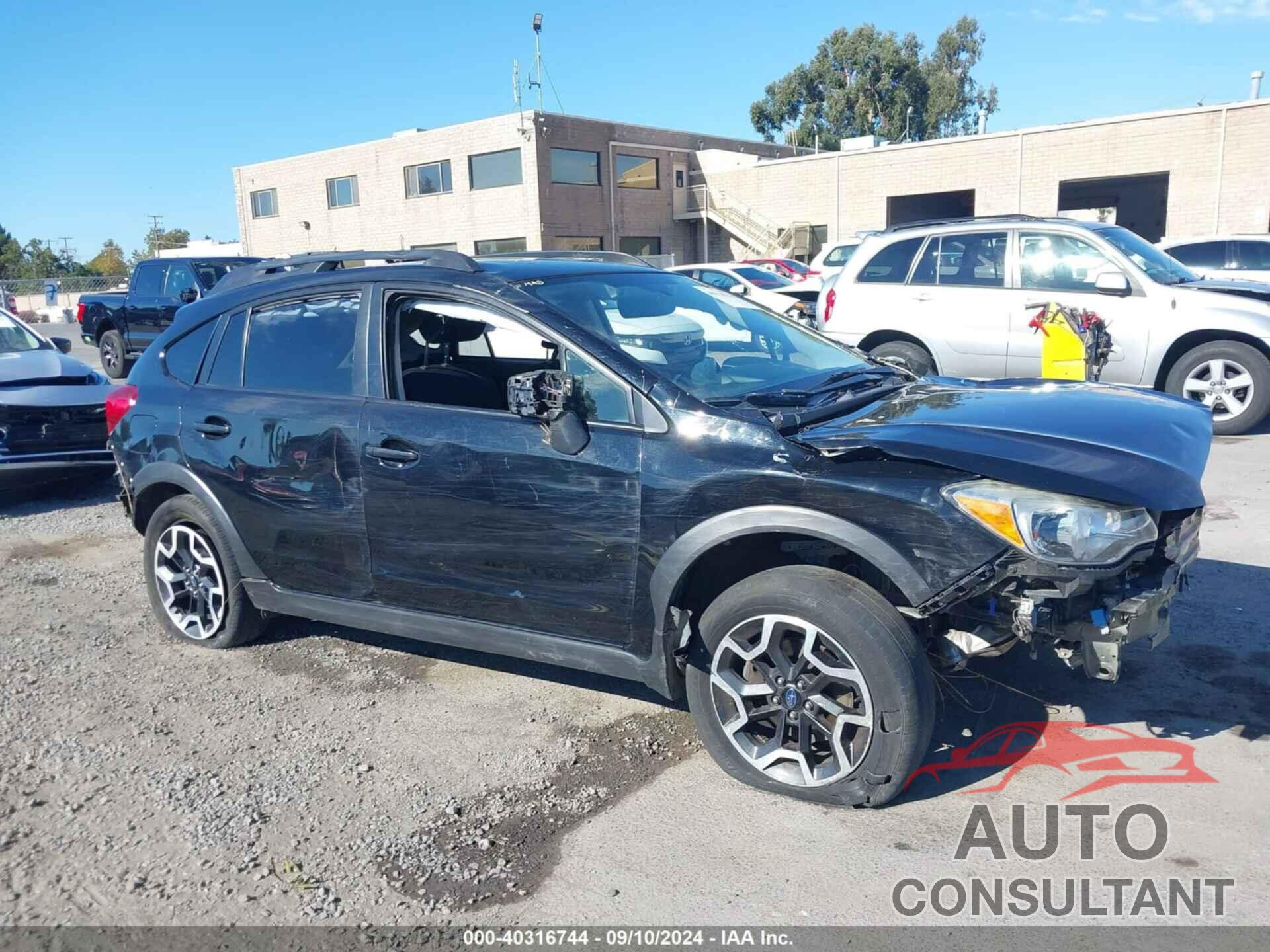 SUBARU CROSSTREK 2017 - JF2GPADC8H8270175