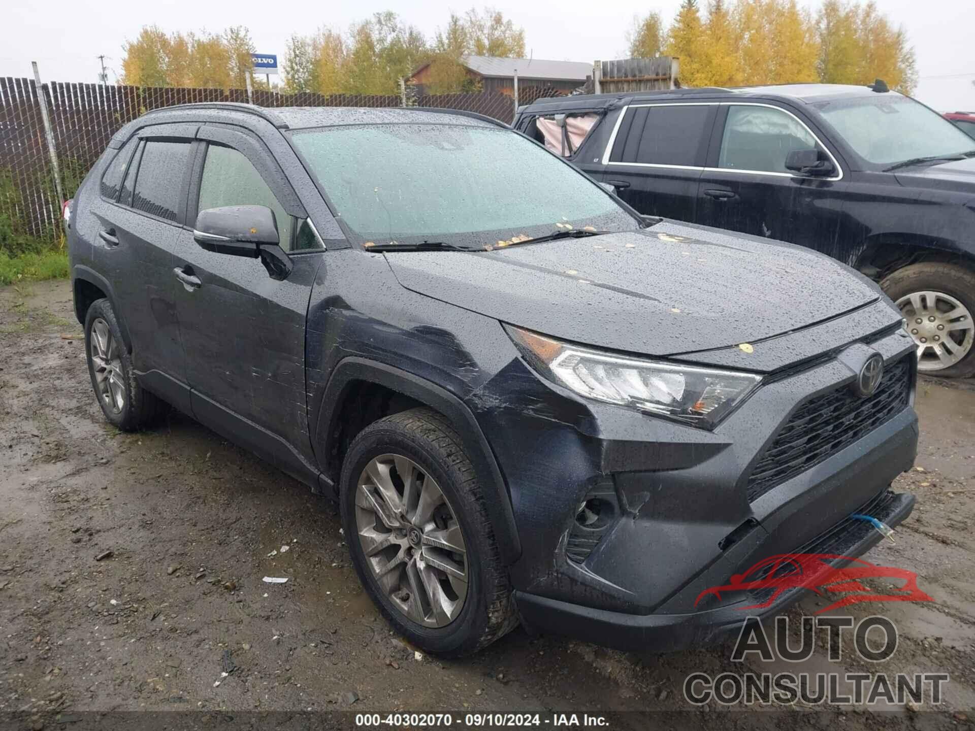 TOYOTA RAV4 2019 - JTMC1RFV7KD014572