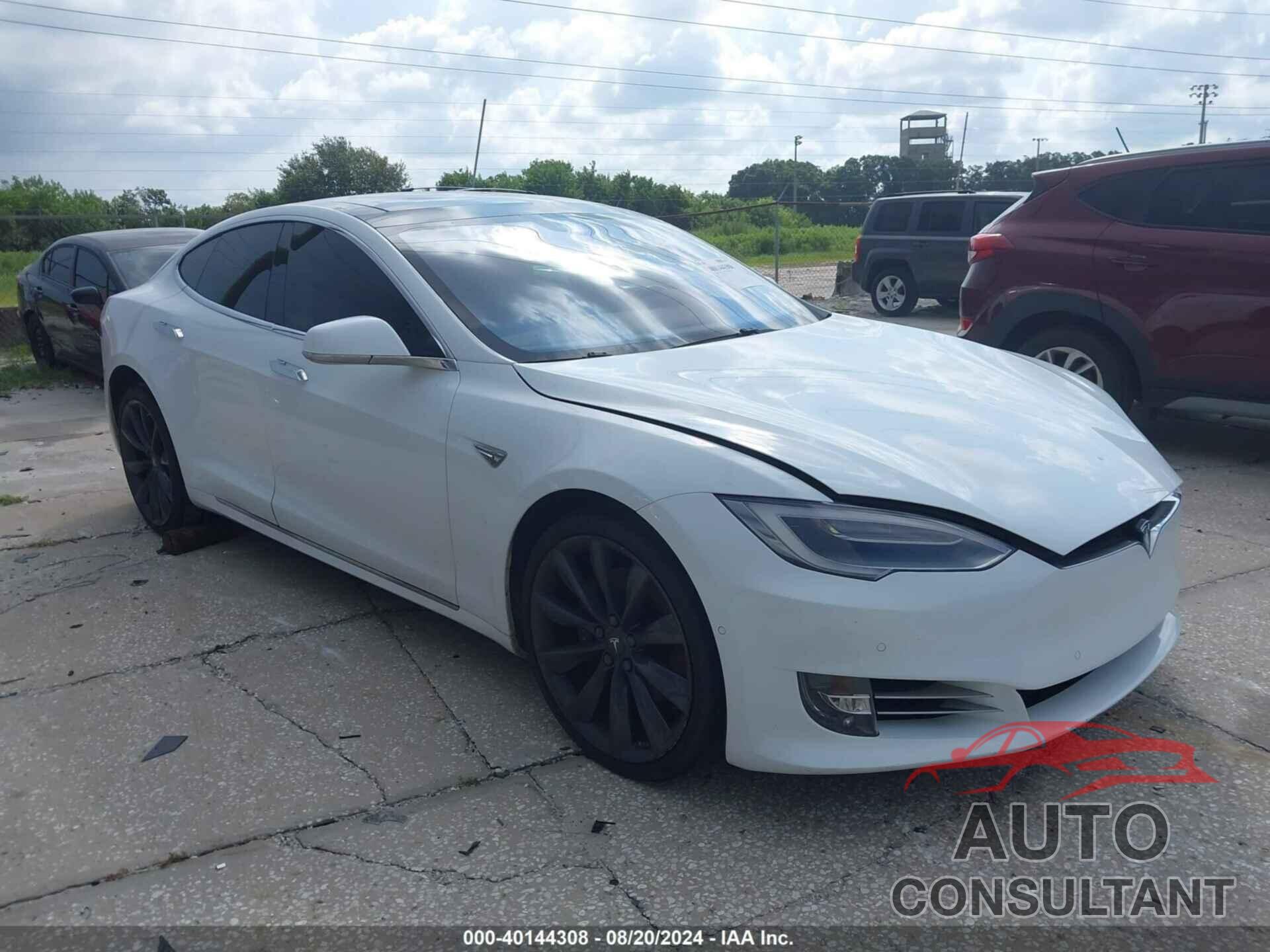 TESLA MODEL S 2016 - 5YJSA1E14GF150427