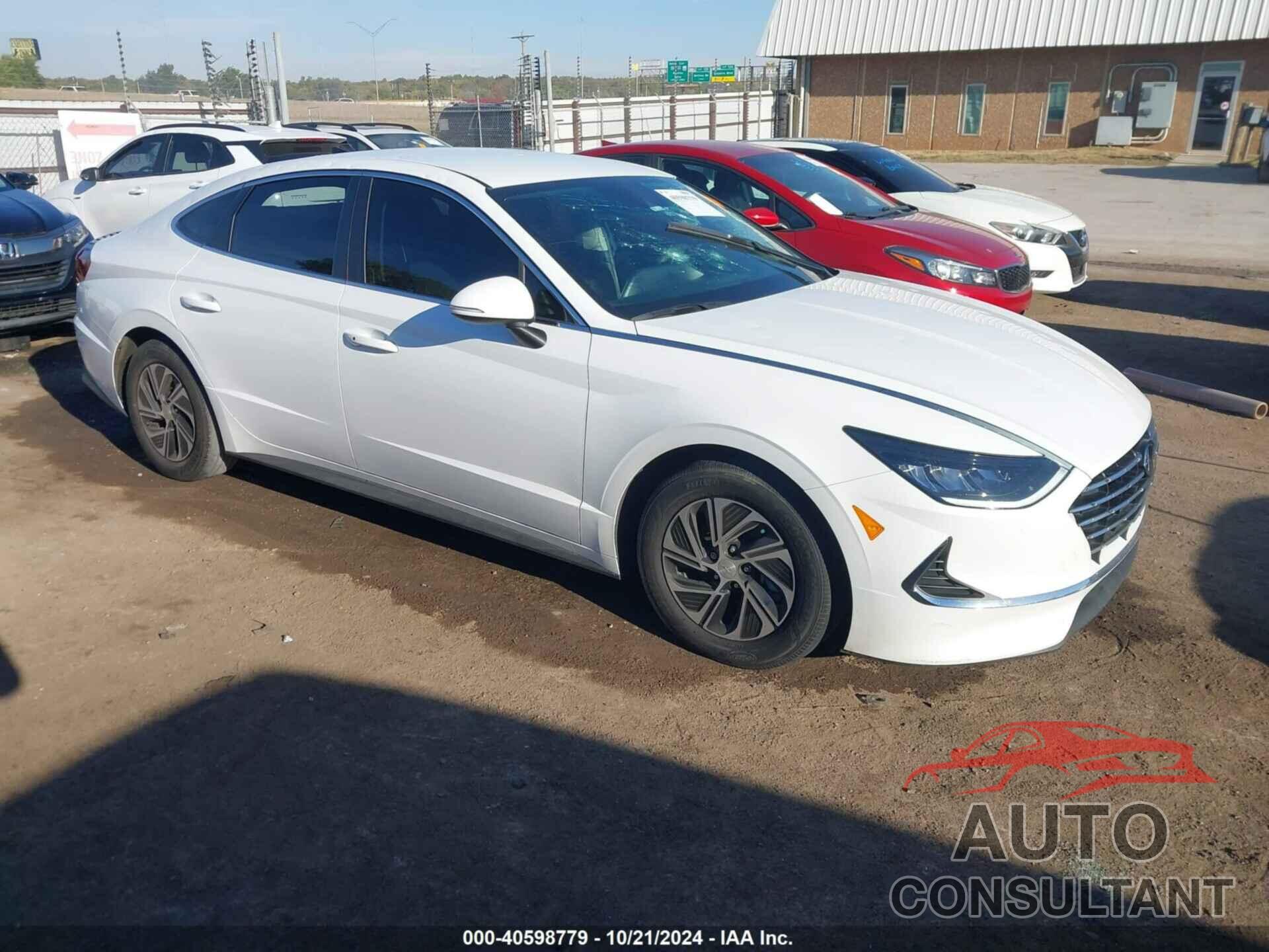 HYUNDAI SONATA HYBRID 2022 - KMHL24JJ0NA036970