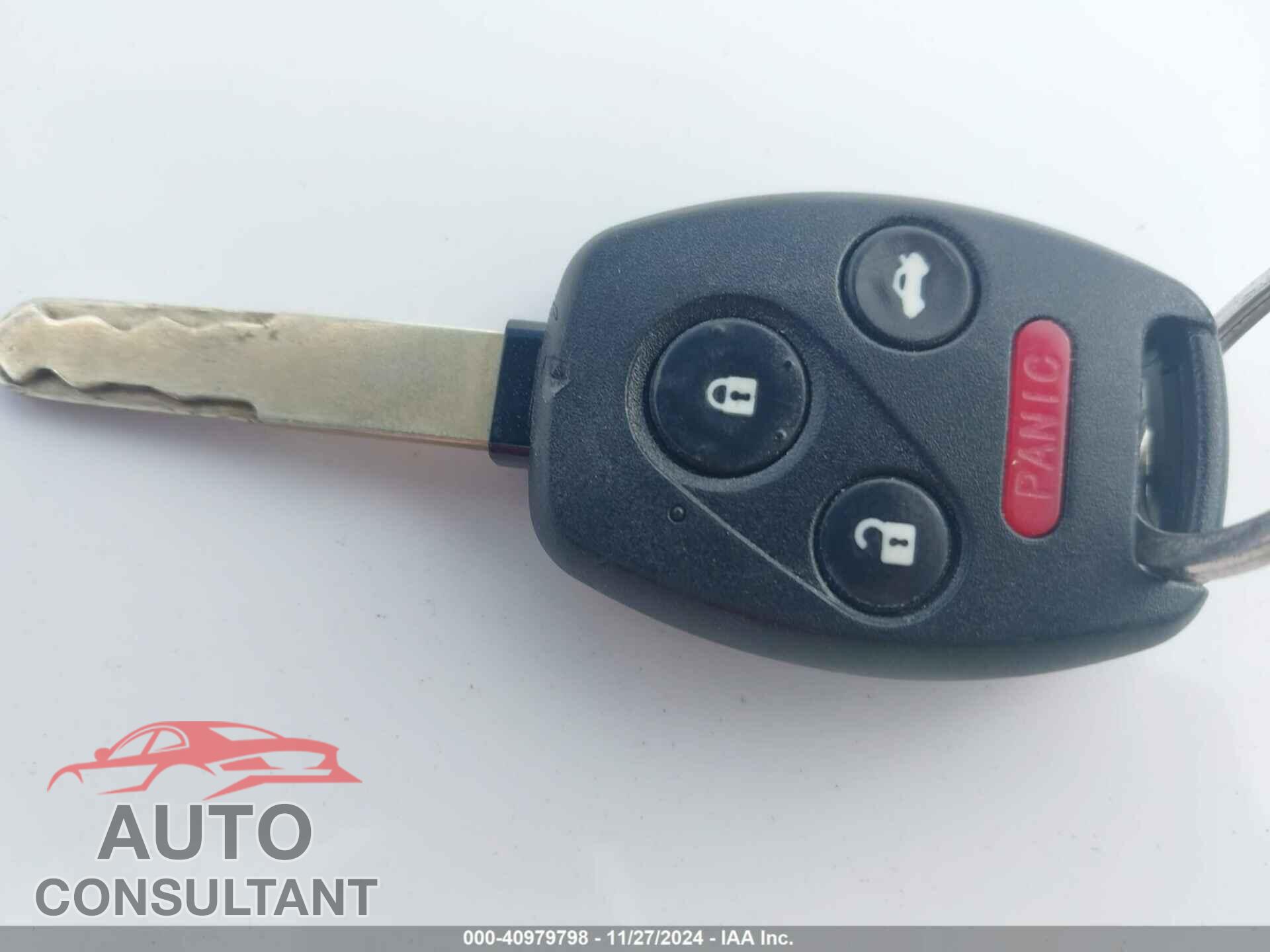 HONDA PILOT 2011 - 5FNYF3H94BB046733
