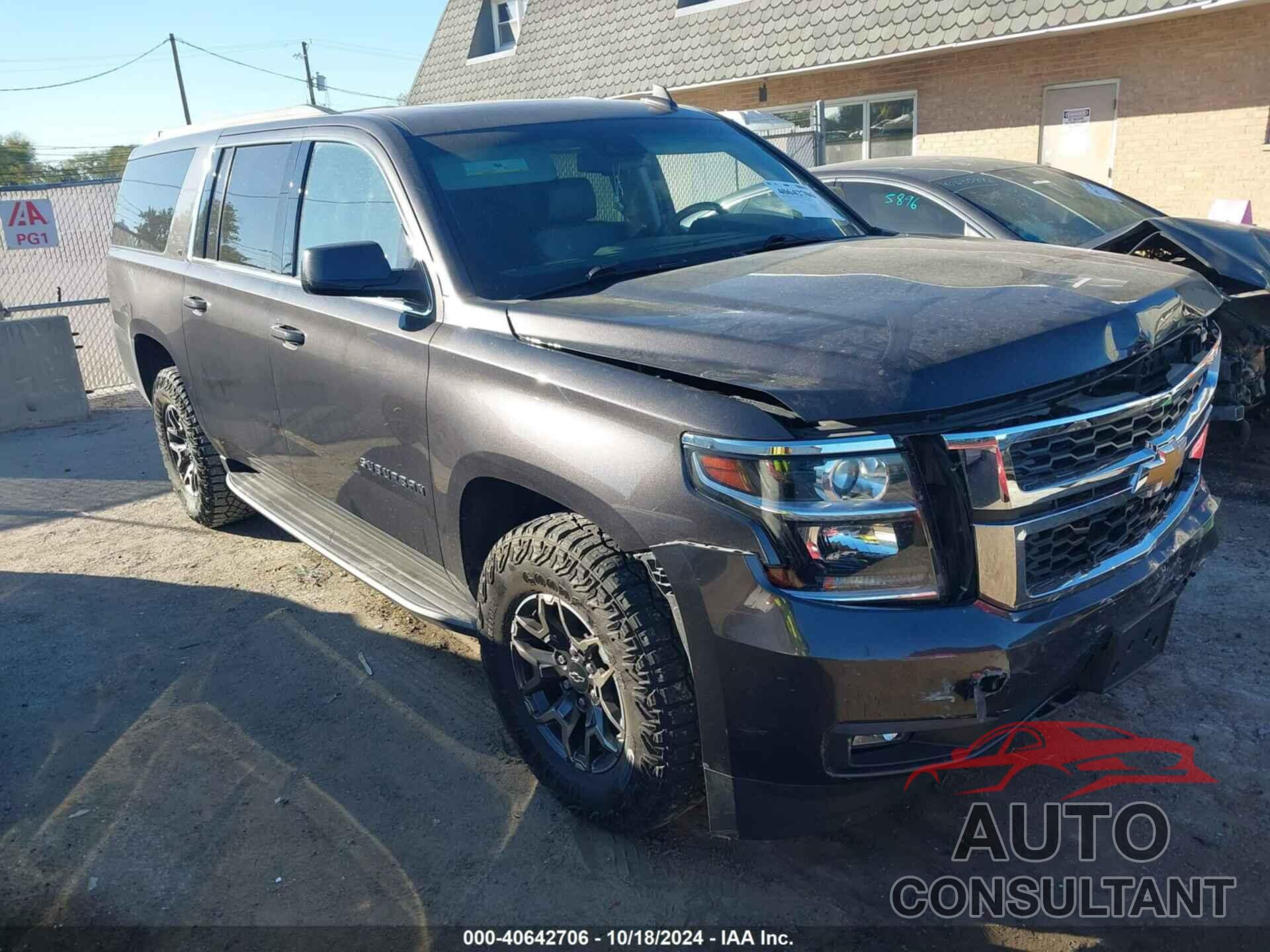 CHEVROLET SUBURBAN 2017 - 1GNSKHKC0HR406593