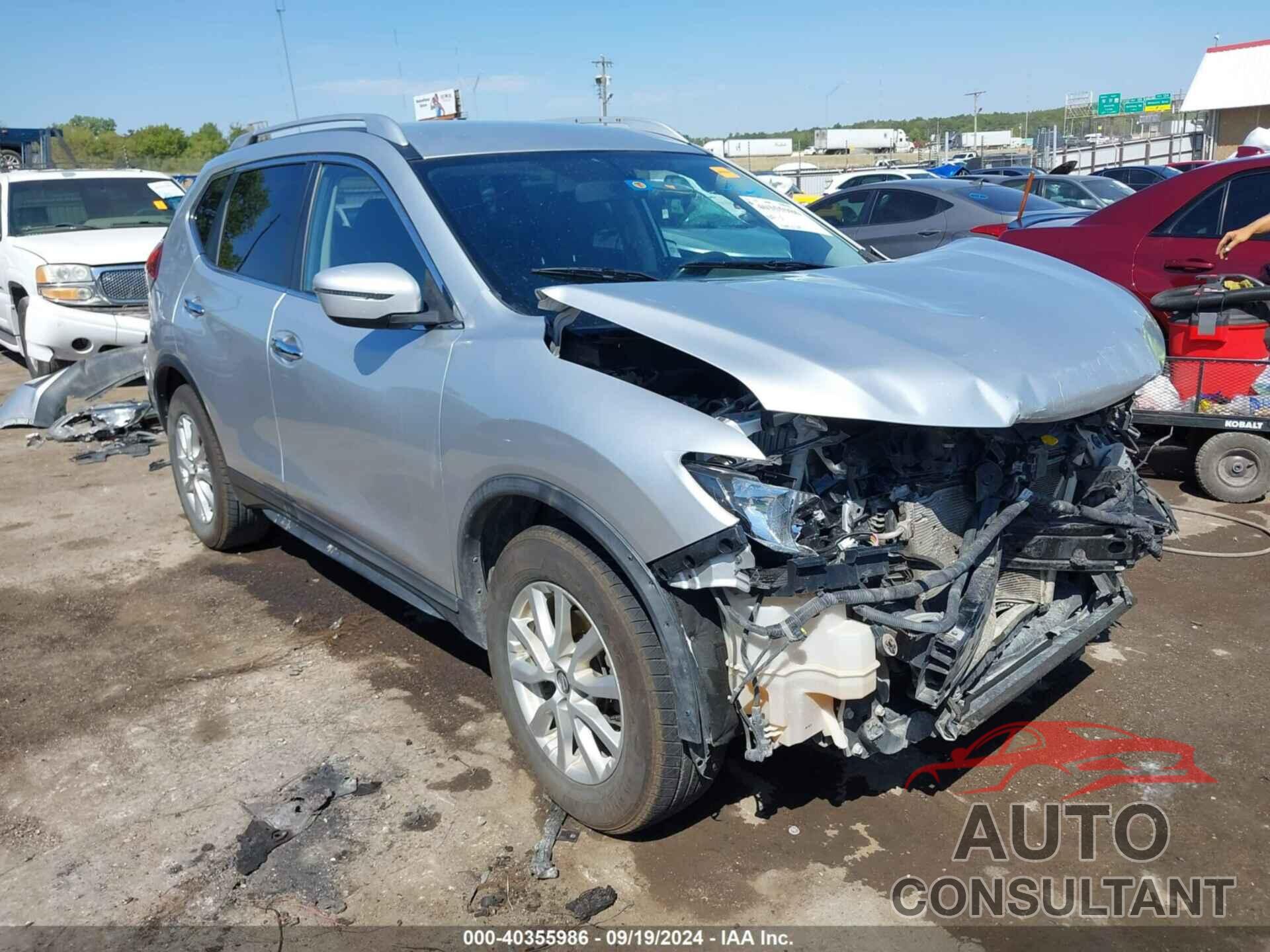 NISSAN ROGUE 2018 - KNMAT2MTXJP506066