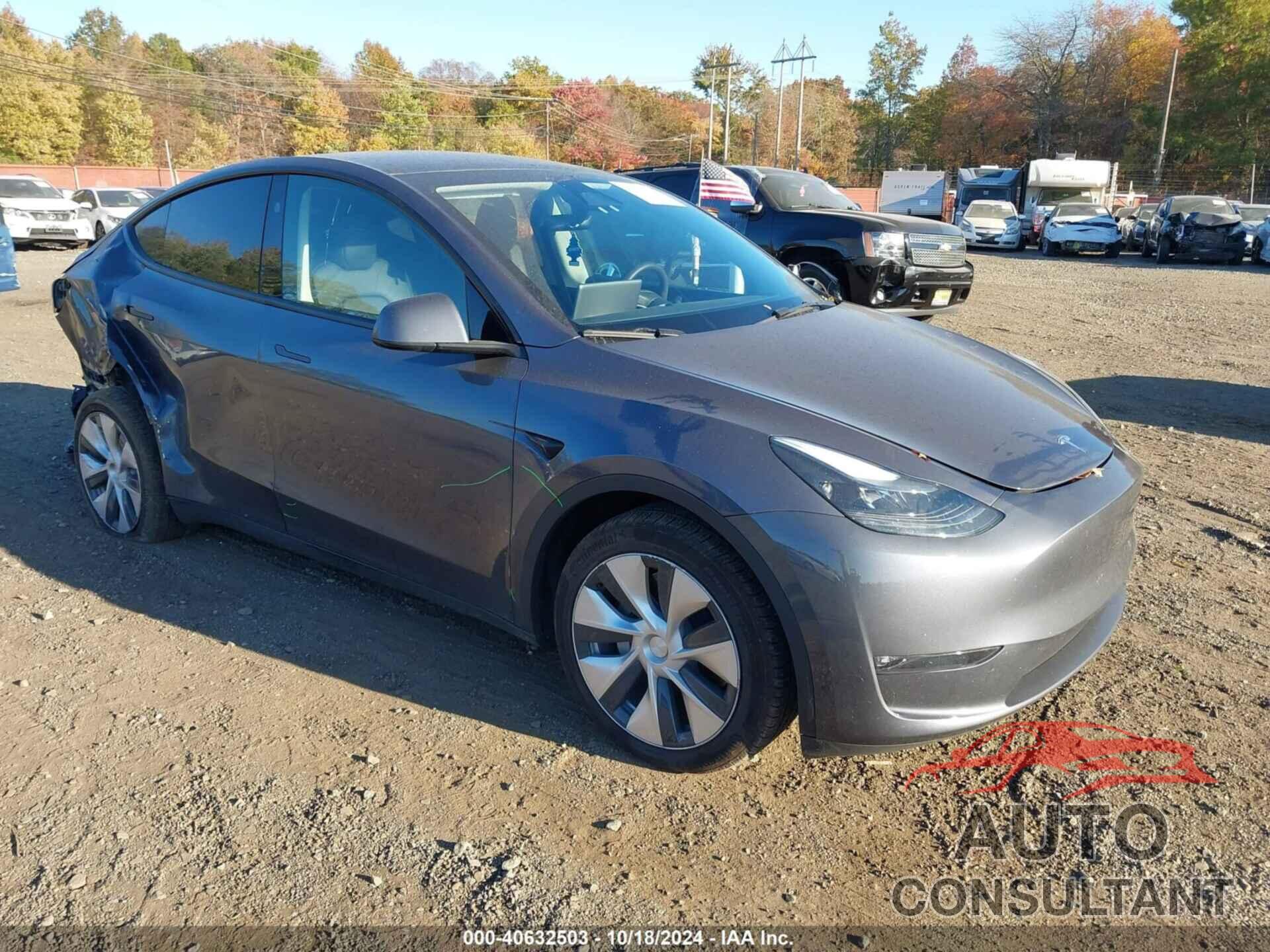 TESLA MODEL Y 2023 - 7SAYGDEE7PF880560