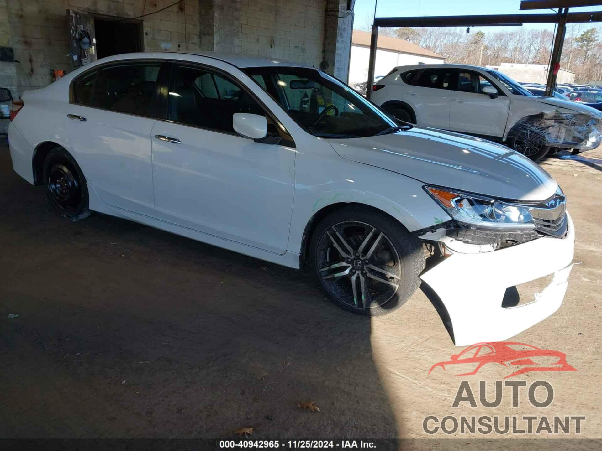 HONDA ACCORD 2017 - 1HGCR2F52HA208938
